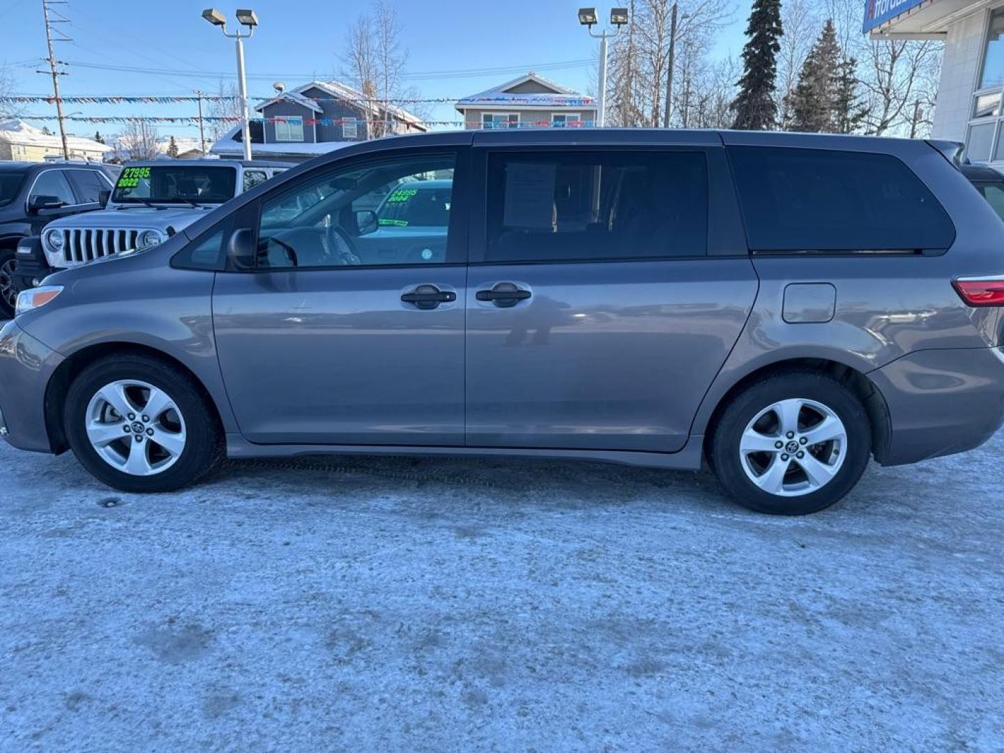 2018 GRAY TOYOTA SIENNA L (5TDZZ3DC9JS) with an 3.5L engine, Automatic transmission, located at 929 East 8th Ave, Anchorage, AK, 99501, (907) 274-2277, 61.214783, -149.866074 - Photo#6