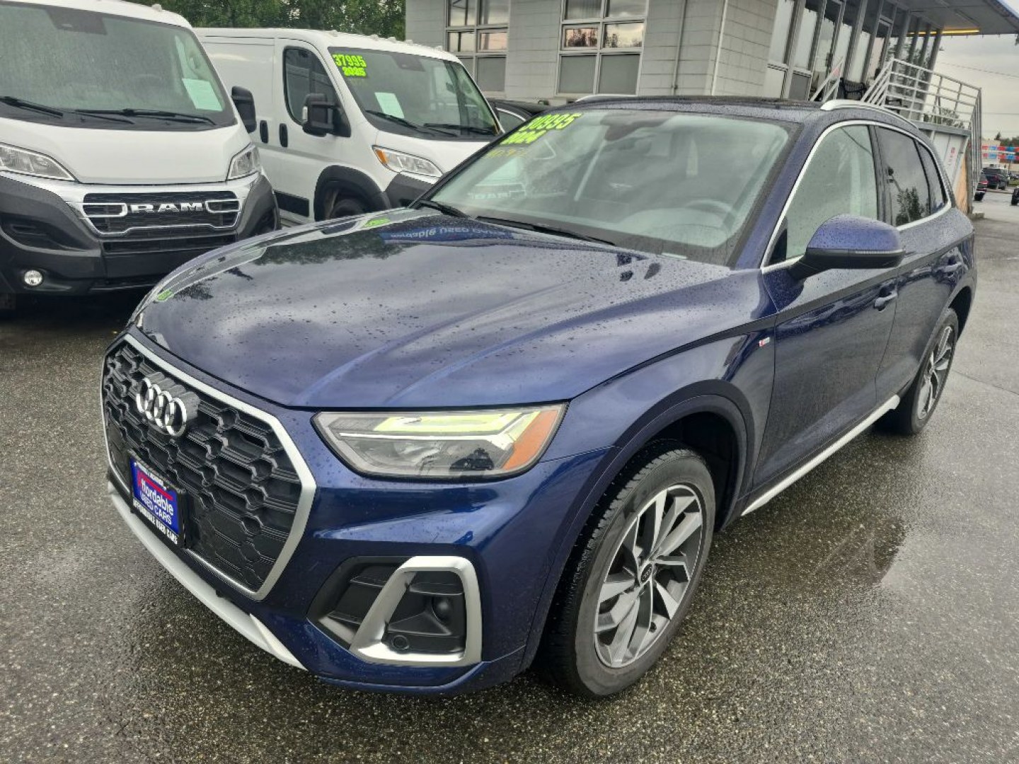 2024 BLUE AUDI Q5 PREMIUM PREMIUM PLUS 45 (WA1EAAFY9R2) with an 2.0L engine, Automatic transmission, located at 929 East 8th Ave, Anchorage, AK, 99501, (907) 274-2277, 61.214783, -149.866074- Photo#0