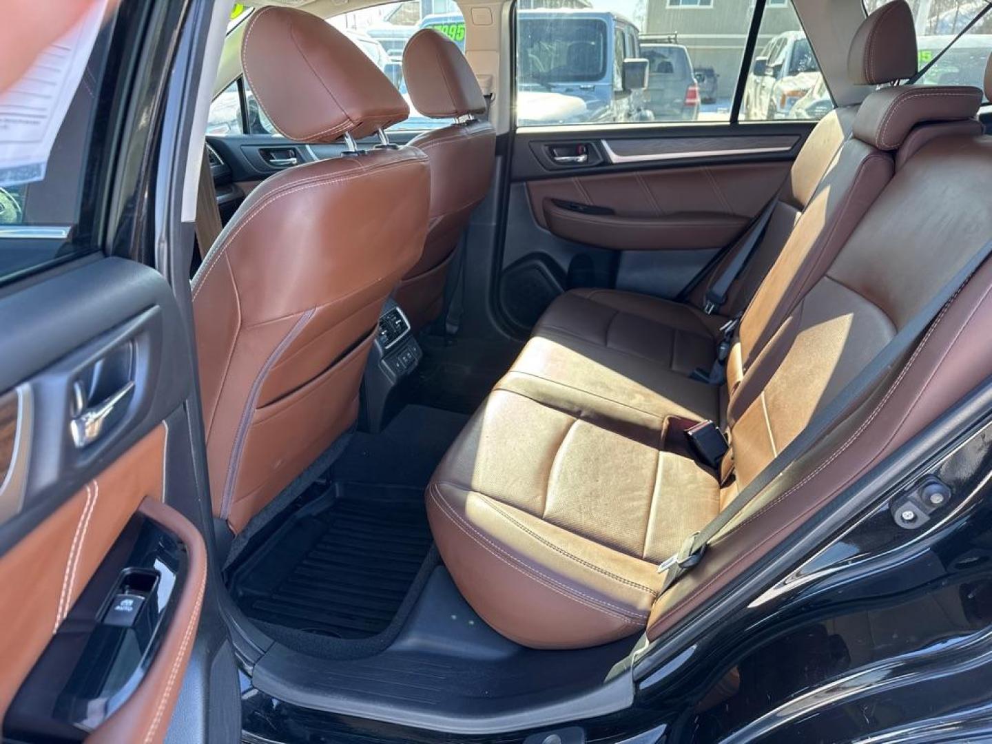 2019 BLACK SUBARU OUTBACK TOURING (4S4BSATC2K3) with an 2.5L engine, Continuously Variable transmission, located at 929 East 8th Ave, Anchorage, AK, 99501, (907) 274-2277, 61.214783, -149.866074 - Photo#3