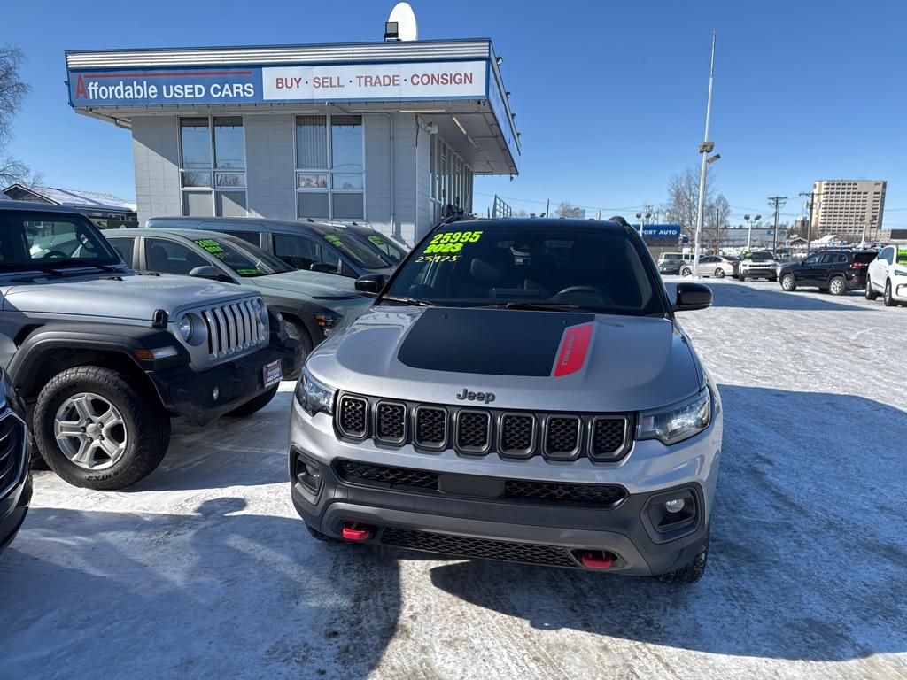 photo of 2023 JEEP COMPASS TRAILHAWK