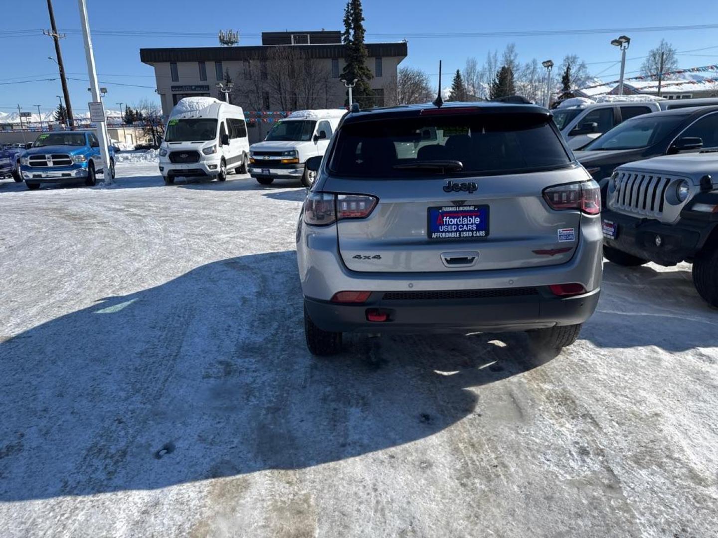 2023 SILVER JEEP COMPASS TRAILHAWK (3C4NJDDN8PT) with an 2.0L engine, Automatic transmission, located at 929 East 8th Ave, Anchorage, AK, 99501, (907) 274-2277, 61.214783, -149.866074 - Photo#2