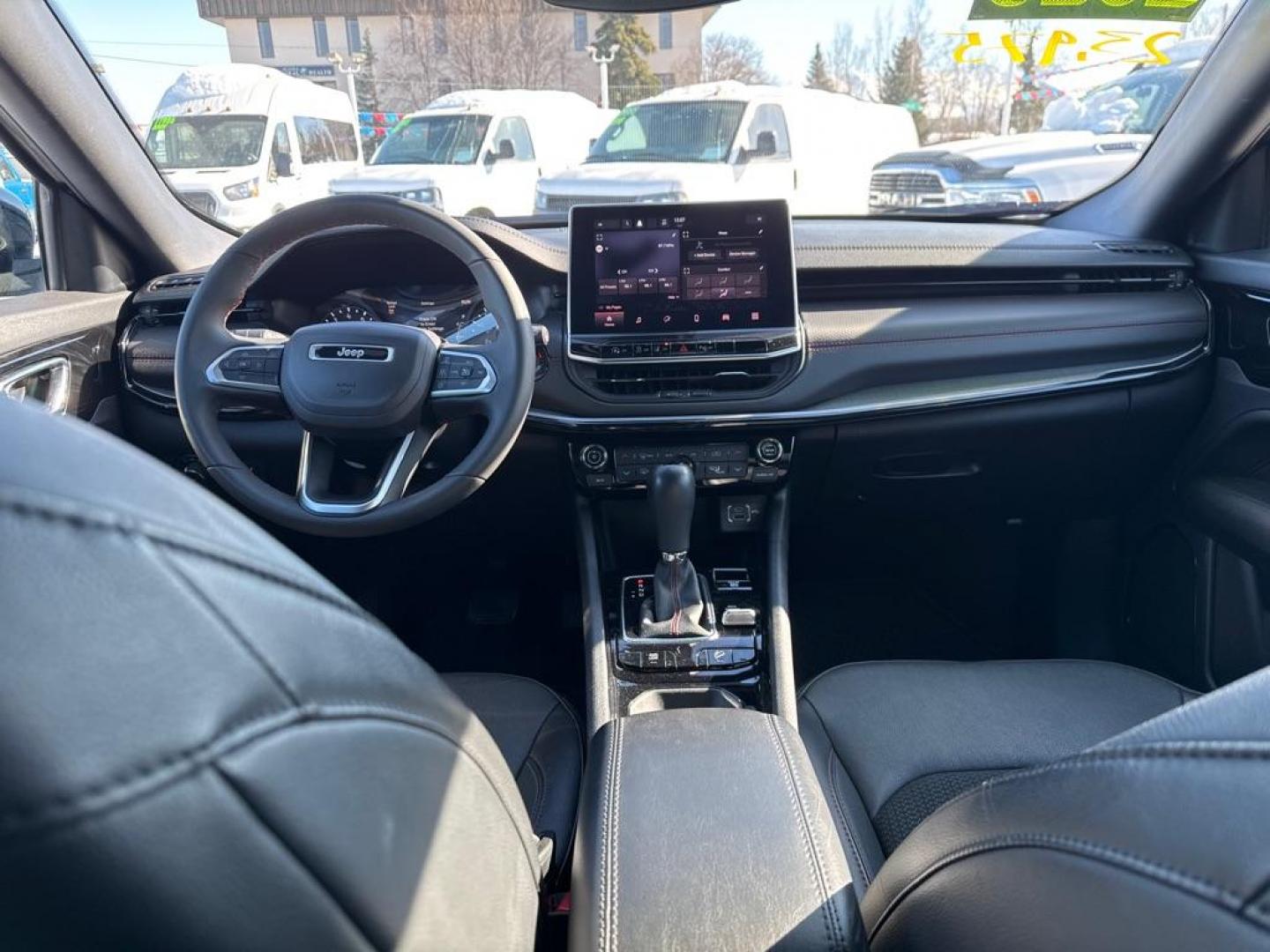 2023 SILVER JEEP COMPASS TRAILHAWK (3C4NJDDN8PT) with an 2.0L engine, Automatic transmission, located at 929 East 8th Ave, Anchorage, AK, 99501, (907) 274-2277, 61.214783, -149.866074 - Photo#4