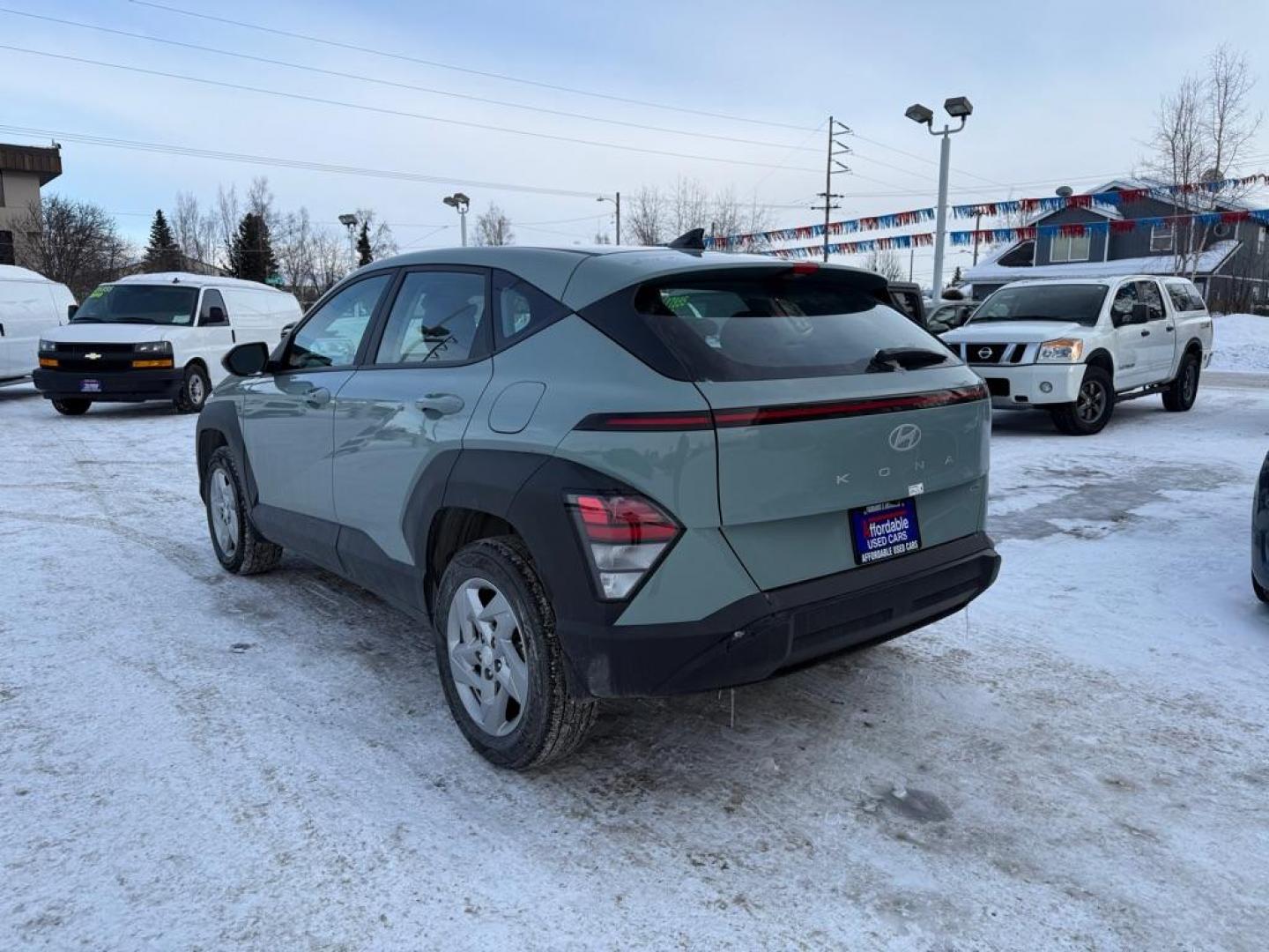 2024 GREEN HYUNDAI KONA SE (KM8HACAB1RU) with an 2.0L engine, Continuously Variable transmission, located at 929 East 8th Ave, Anchorage, AK, 99501, (907) 274-2277, 61.214783, -149.866074 - Photo#2