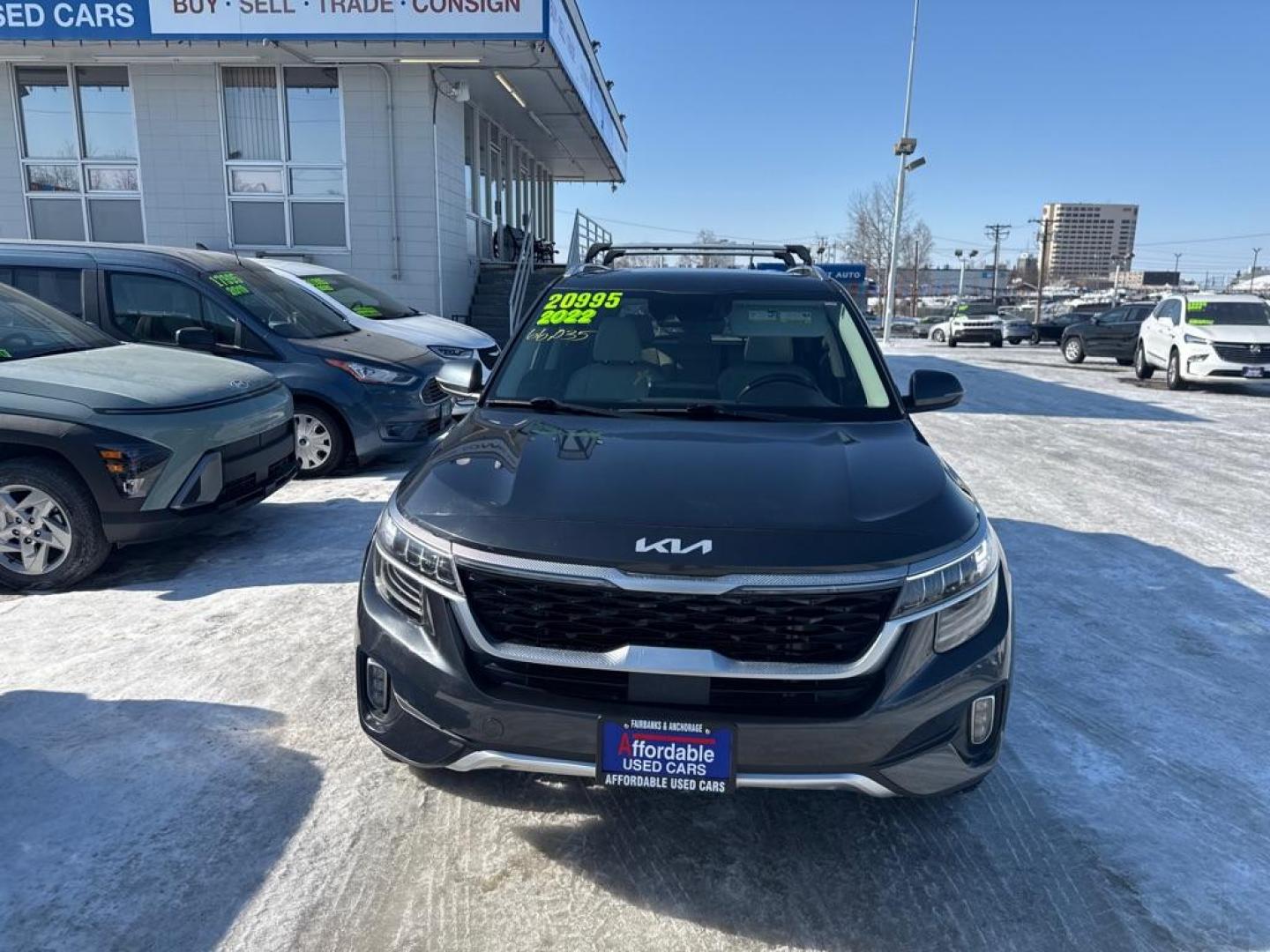 2022 GRAY KIA SELTOS SX (KNDETCA29N7) with an 1.6L engine, Automatic transmission, located at 929 East 8th Ave, Anchorage, AK, 99501, (907) 274-2277, 61.214783, -149.866074 - Photo#0