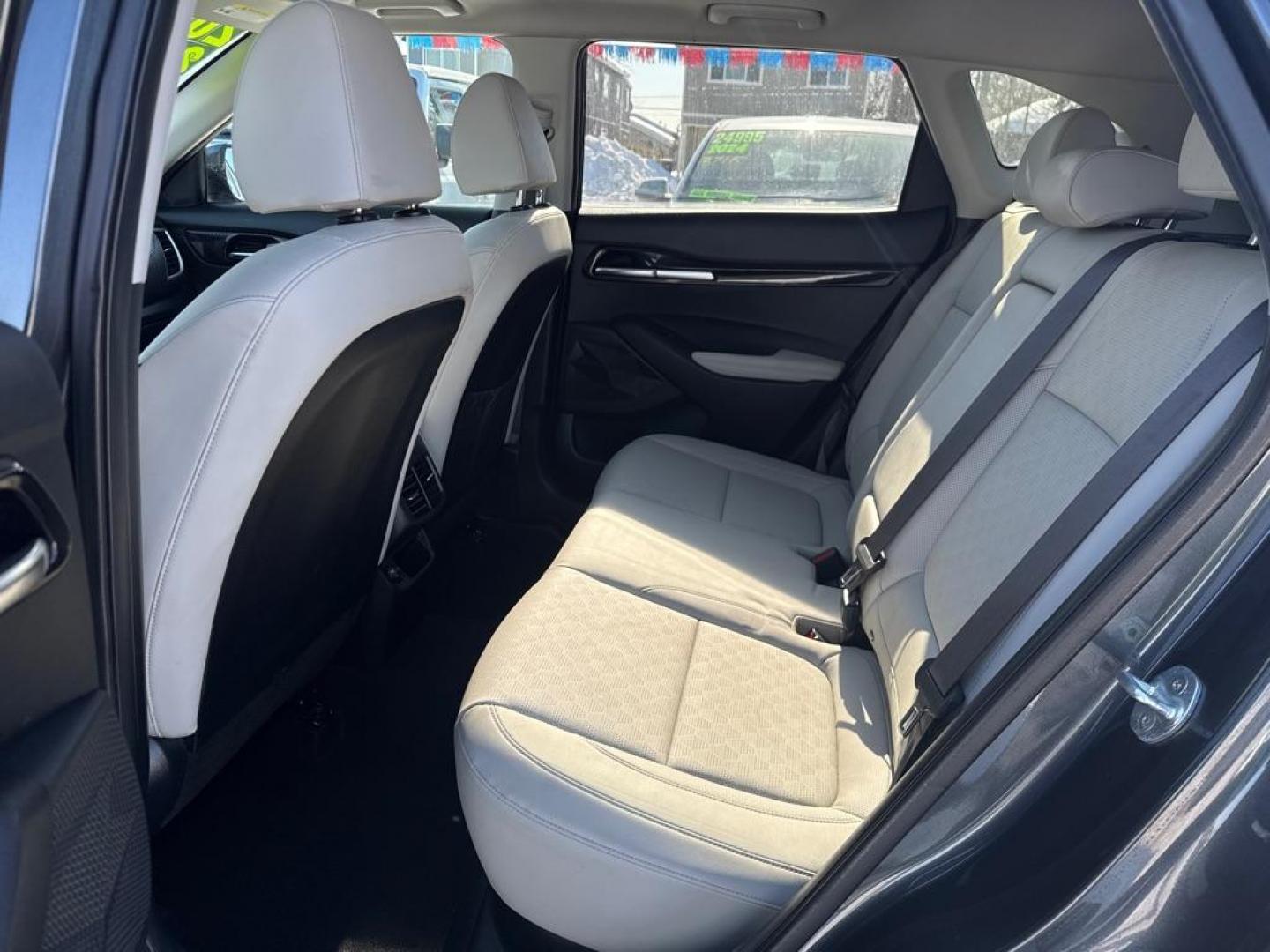 2022 GRAY KIA SELTOS SX (KNDETCA29N7) with an 1.6L engine, Automatic transmission, located at 929 East 8th Ave, Anchorage, AK, 99501, (907) 274-2277, 61.214783, -149.866074 - Photo#3