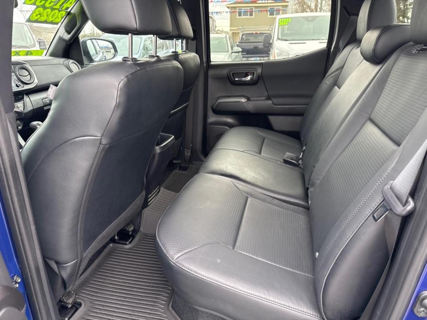 2023 BLUE TOYOTA TACOMA DOUBLE CAB (3TMDZ5BNXPM) with an 3.5L engine, Automatic transmission, located at 929 East 8th Ave, Anchorage, AK, 99501, (907) 274-2277, 61.214783, -149.866074 - Photo#3