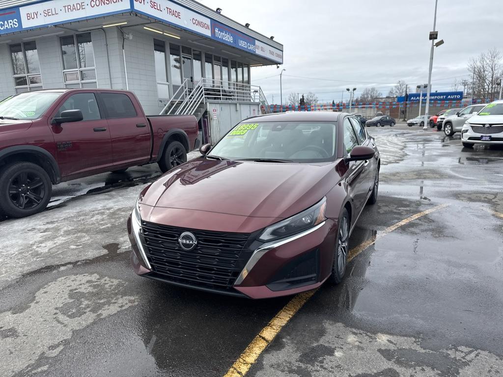 photo of 2023 NISSAN ALTIMA SV