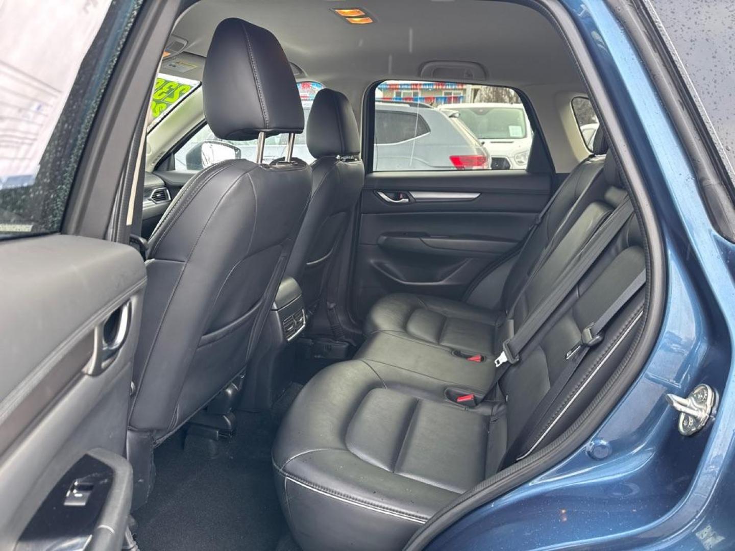 2024 BLUE MAZDA CX-5 SELECT (JM3KFBBL2R0) with an 2.5L engine, Automatic transmission, located at 929 East 8th Ave, Anchorage, AK, 99501, (907) 274-2277, 61.214783, -149.866074 - Photo#3