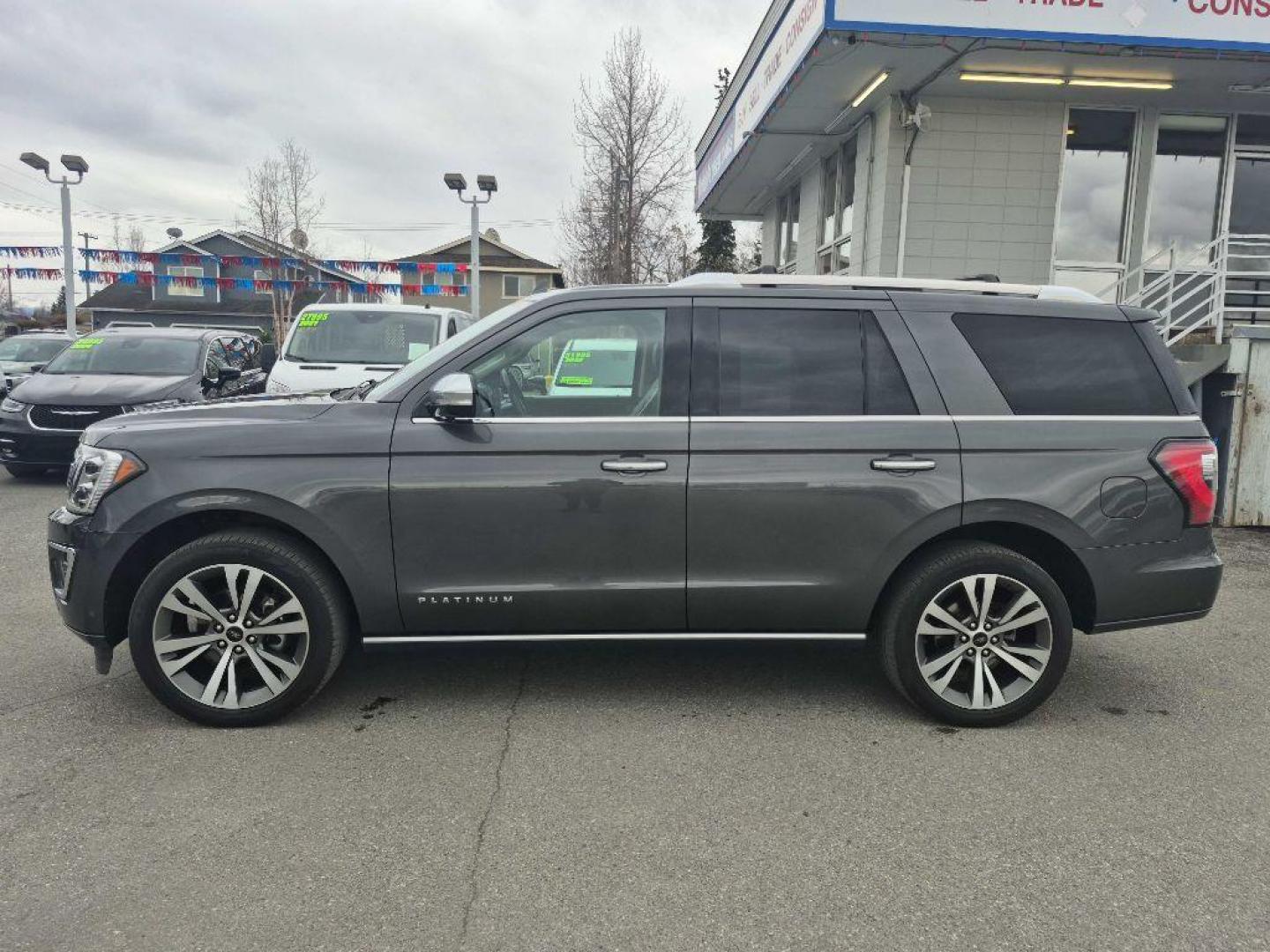 2020 FORD EXPEDITION PLATINUM (1FMJU1MT3LE) with an 3.5L engine, Automatic transmission, located at 929 East 8th Ave, Anchorage, AK, 99501, (907) 274-2277, 61.214783, -149.866074 - Photo#1