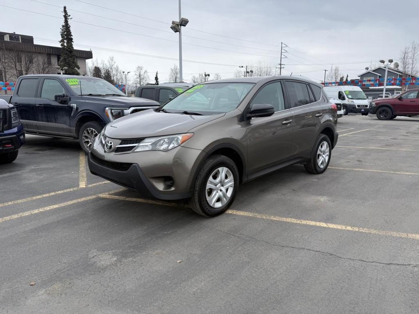 2015 BROWN TOYOTA RAV4 LE (2T3BFREVXFW) with an 2.5L engine, Automatic transmission, located at 929 East 8th Ave, Anchorage, AK, 99501, (907) 274-2277, 61.214783, -149.866074 - Photo#0
