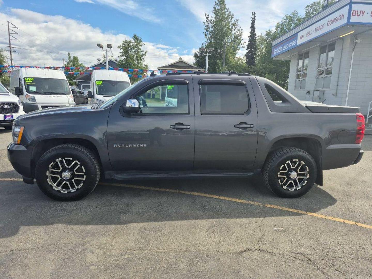 2011 BLACK CHEVROLET AVALANCHE LS (3GNTKEE31BG) with an 5.3L engine, Automatic transmission, located at 929 East 8th Ave, Anchorage, AK, 99501, (907) 274-2277, 61.214783, -149.866074 - Photo#1