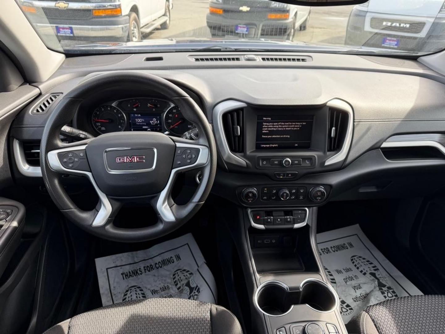 2022 BLUE GMC TERRAIN SLE SLE (3GKALTEV1NL) with an 1.5L engine, Automatic transmission, located at 929 East 8th Ave, Anchorage, AK, 99501, (907) 274-2277, 61.214783, -149.866074 - Photo#4