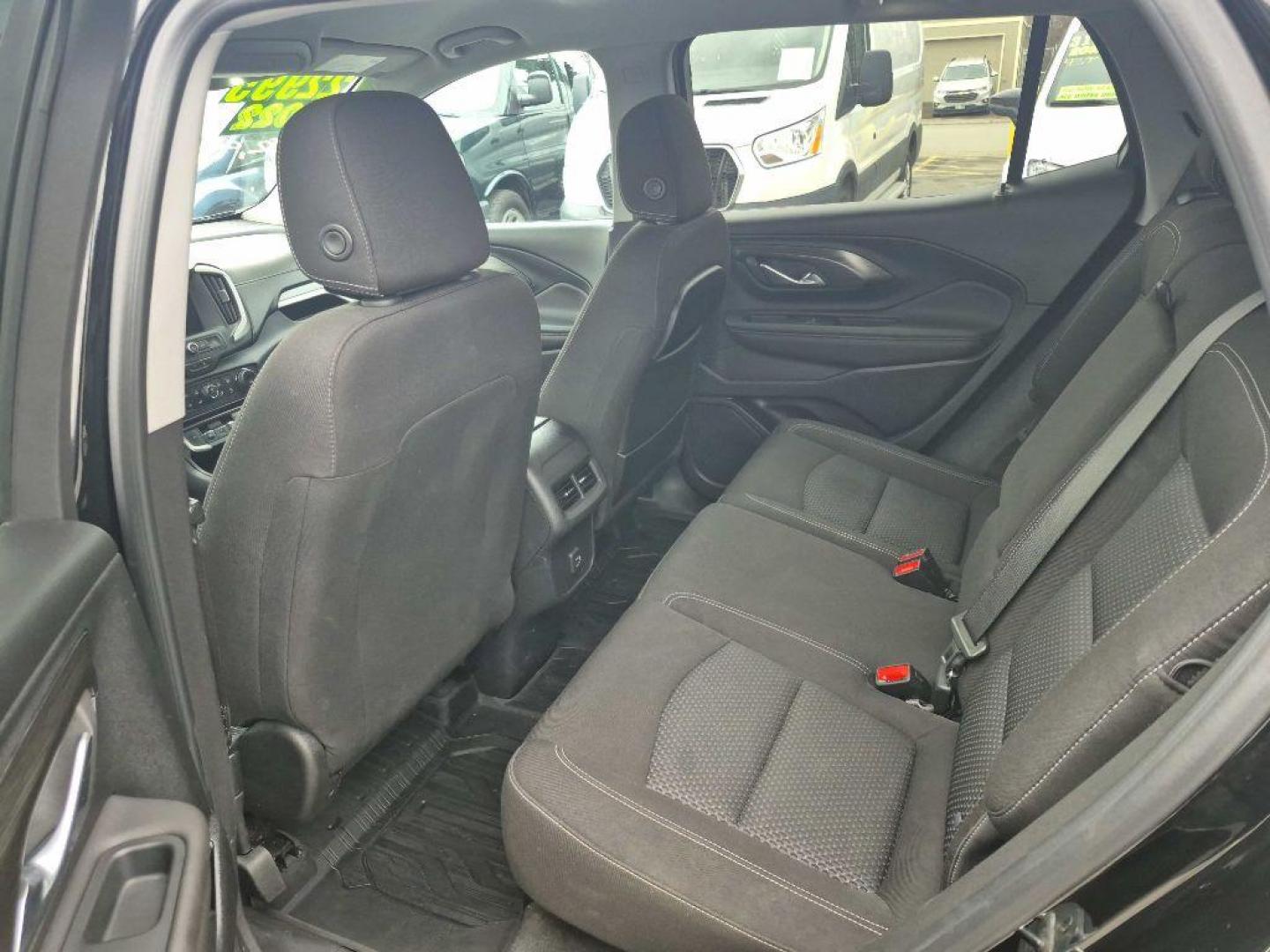 2022 BLACK GMC TERRAIN SLE SLE (3GKALTEV0NL) with an 1.5L engine, Automatic transmission, located at 929 East 8th Ave, Anchorage, AK, 99501, (907) 274-2277, 61.214783, -149.866074 - Photo#3