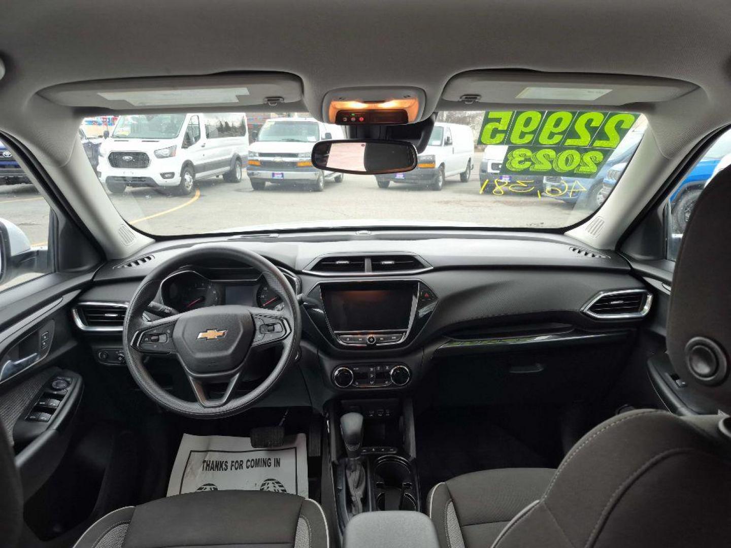 2023 WHITE CHEVROLET TRAILBLAZER LT LT (KL79MRSL3PB) with an 1.3L engine, Automatic transmission, located at 929 East 8th Ave, Anchorage, AK, 99501, (907) 274-2277, 61.214783, -149.866074 - Photo#4