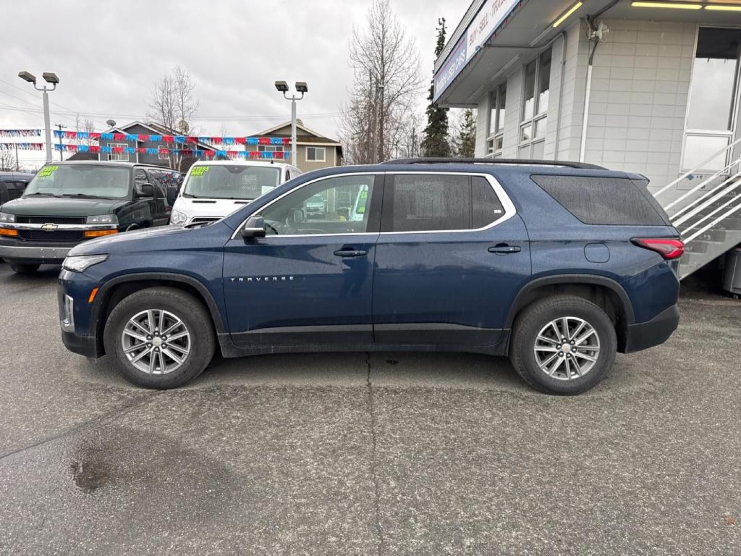 2023 BLUE CHEVROLET TRAVERSE LT LT (1GNEVGKW7PJ) with an 3.6L engine, Automatic transmission, located at 929 East 8th Ave, Anchorage, AK, 99501, (907) 274-2277, 61.214783, -149.866074 - Photo#1