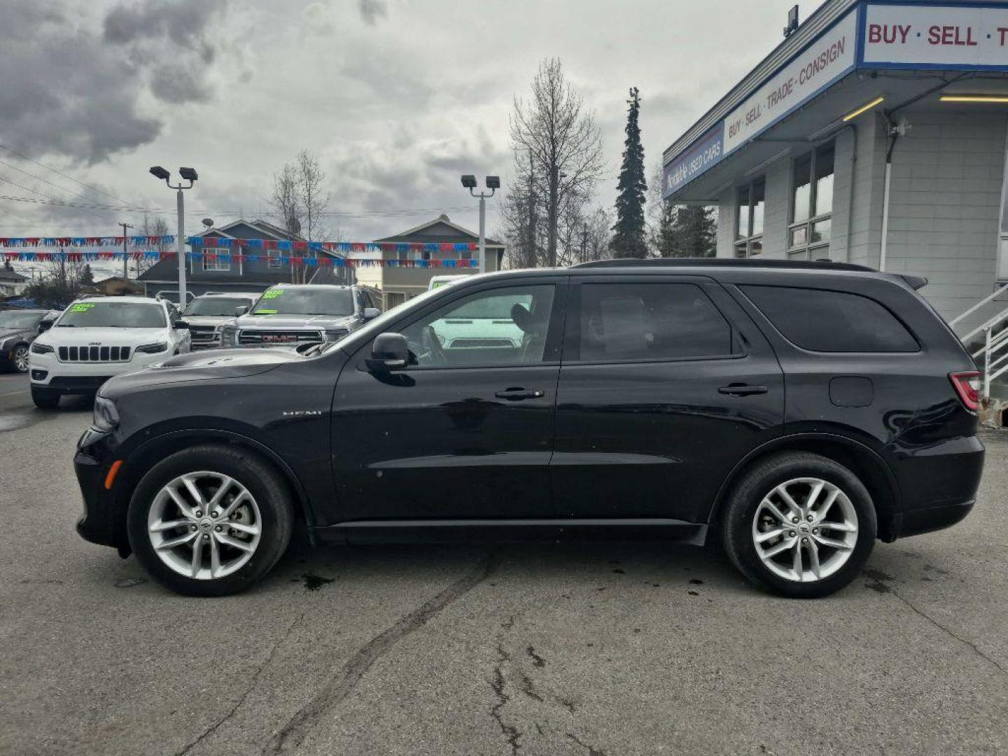 2025 BLACK DODGE DURANGO R/T R/T (1C4SDJCT5SC) with an 5.7L engine, Automatic transmission, located at 929 East 8th Ave, Anchorage, AK, 99501, (907) 274-2277, 61.214783, -149.866074 - Photo#1