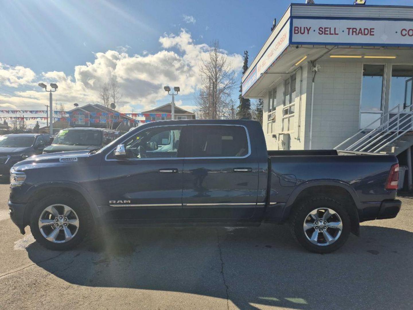 2020 BLUE RAM 1500 LIMITED (1C6SRFHT4LN) with an 5.7L engine, Automatic transmission, located at 929 East 8th Ave, Anchorage, AK, 99501, (907) 274-2277, 61.214783, -149.866074 - Photo#1