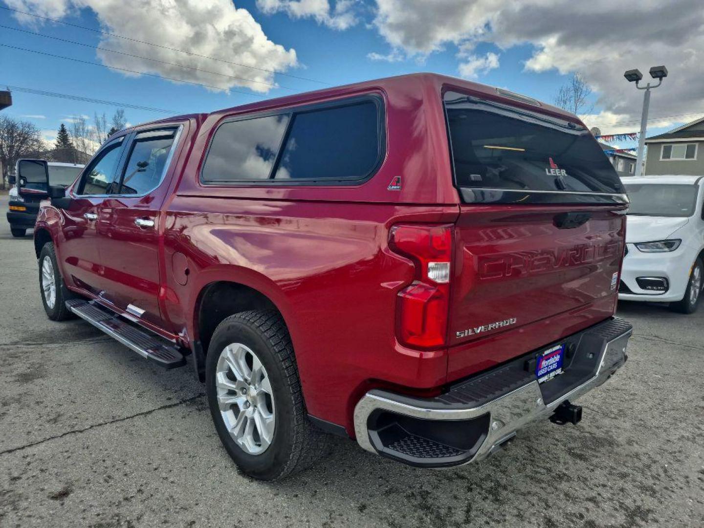 2024 MAROON CHEVROLET SILVERADO 1500 LTZ (1GCUDGED5RZ) with an 5.3L engine, Automatic transmission, located at 929 East 8th Ave, Anchorage, AK, 99501, (907) 274-2277, 61.214783, -149.866074 - Photo#2