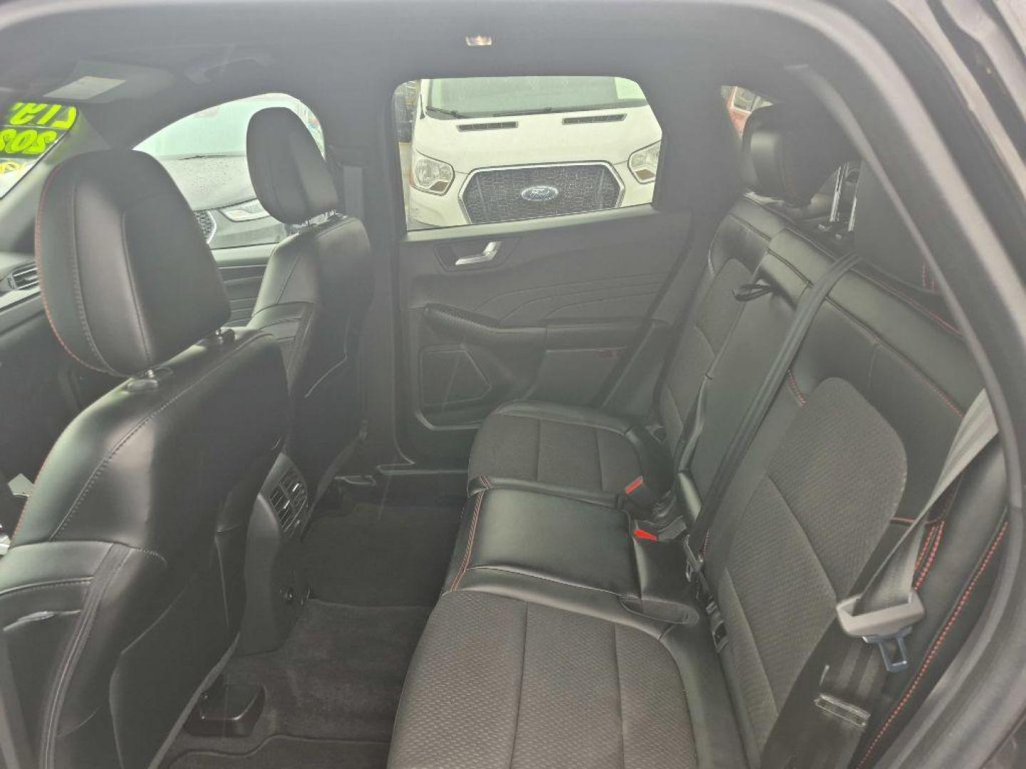 2024 BLACK FORD ESCAPE ST LINE ST LINE (1FMCU9MN3RU) with an 1.5L engine, Automatic transmission, located at 929 East 8th Ave, Anchorage, AK, 99501, (907) 274-2277, 61.214783, -149.866074 - Photo#3