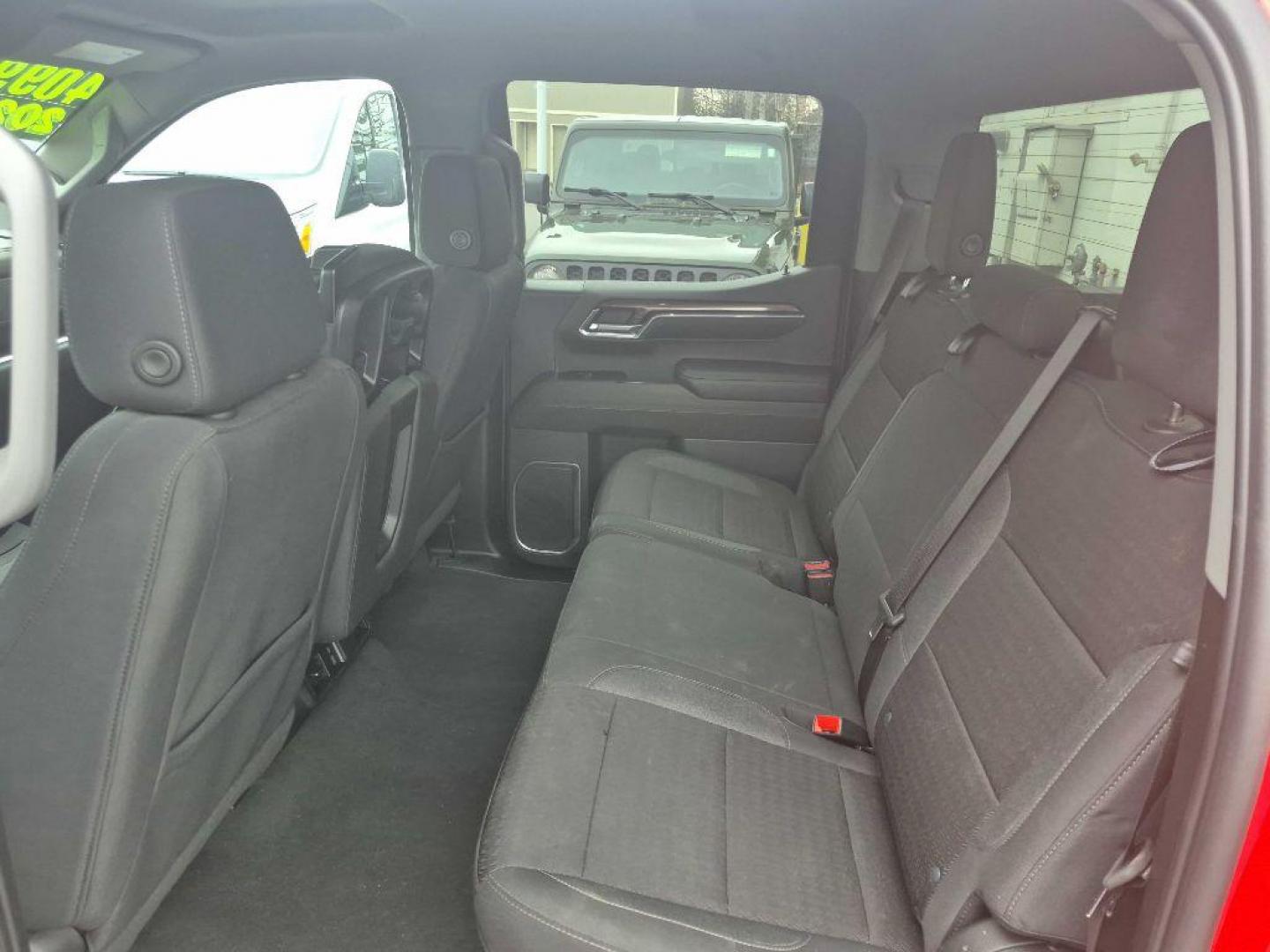 2024 RED CHEVROLET SILVERADO 1500 LT (1GCUDDED8RZ) with an 5.3L engine, Automatic transmission, located at 929 East 8th Ave, Anchorage, AK, 99501, (907) 274-2277, 61.214783, -149.866074 - Photo#3