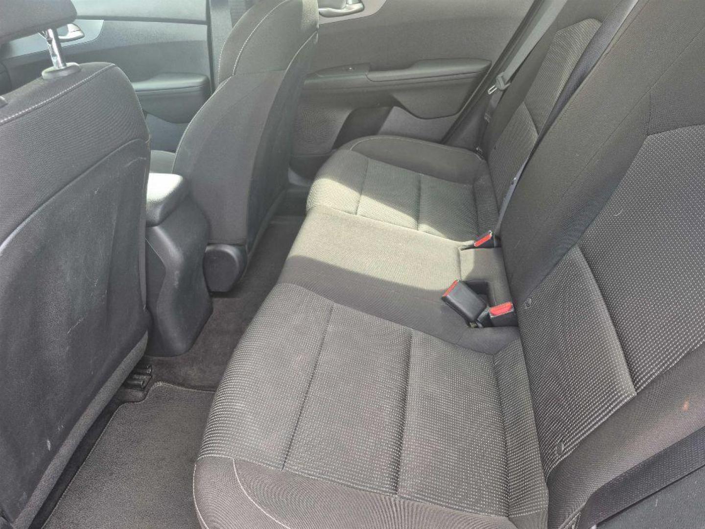 2019 GRAY KIA FORTE FE (3KPF24AD3KE) with an 2.0L engine, Continuously Variable transmission, located at 929 East 8th Ave, Anchorage, AK, 99501, (907) 274-2277, 61.214783, -149.866074 - Photo#3