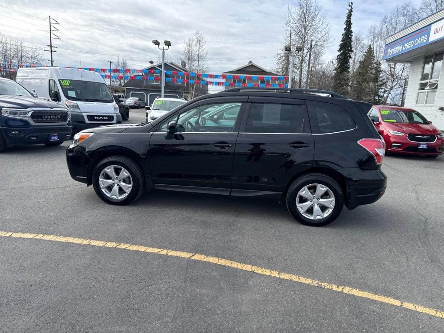 2015 SUBARU FORESTER 2.5I LIMITED (JF2SJAHC8FH) with an 2.5L engine, Continuously Variable transmission, located at 929 East 8th Ave, Anchorage, AK, 99501, (907) 274-2277, 61.214783, -149.866074 - Photo#1