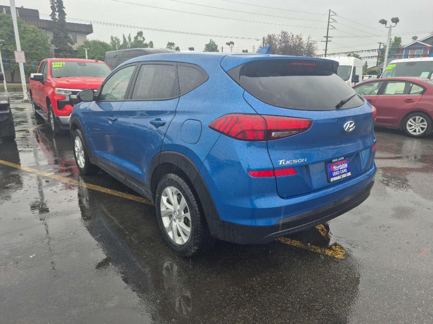 2020 BLUE HYUNDAI TUCSON SE (KM8J2CA49LU) with an 2.0L engine, Automatic transmission, located at 929 East 8th Ave, Anchorage, AK, 99501, (907) 274-2277, 61.214783, -149.866074- Photo#2