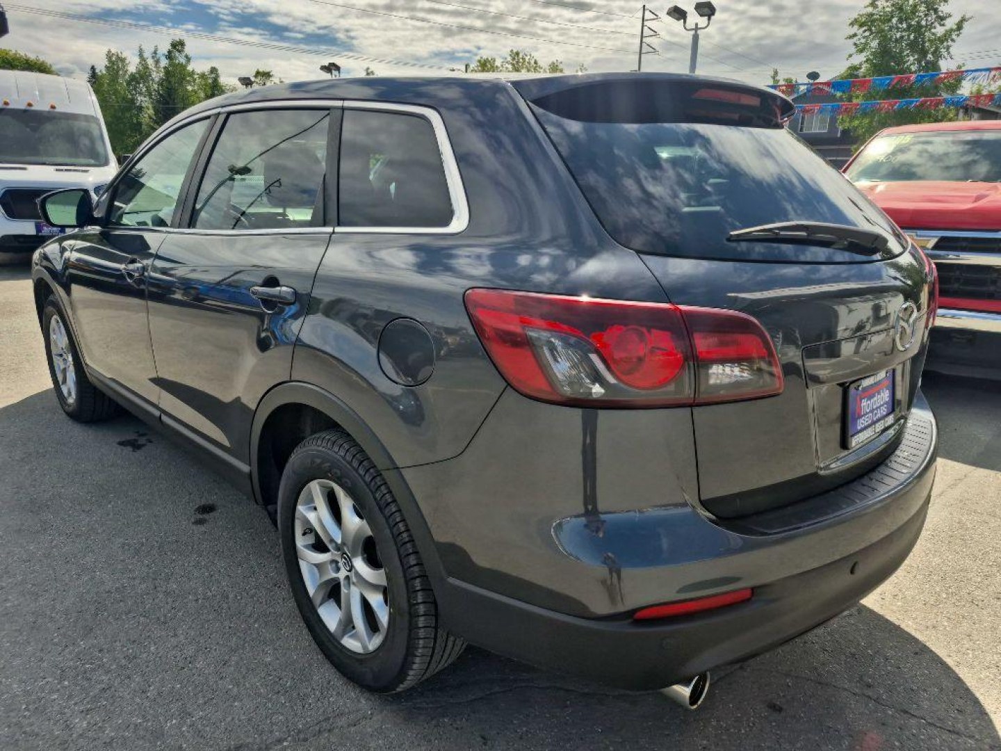 2014 GRAY MAZDA CX-9 TOURING (JM3TB3CA9E0) with an 3.7L engine, Automatic transmission, located at 929 East 8th Ave, Anchorage, AK, 99501, (907) 274-2277, 61.214783, -149.866074- Photo#2