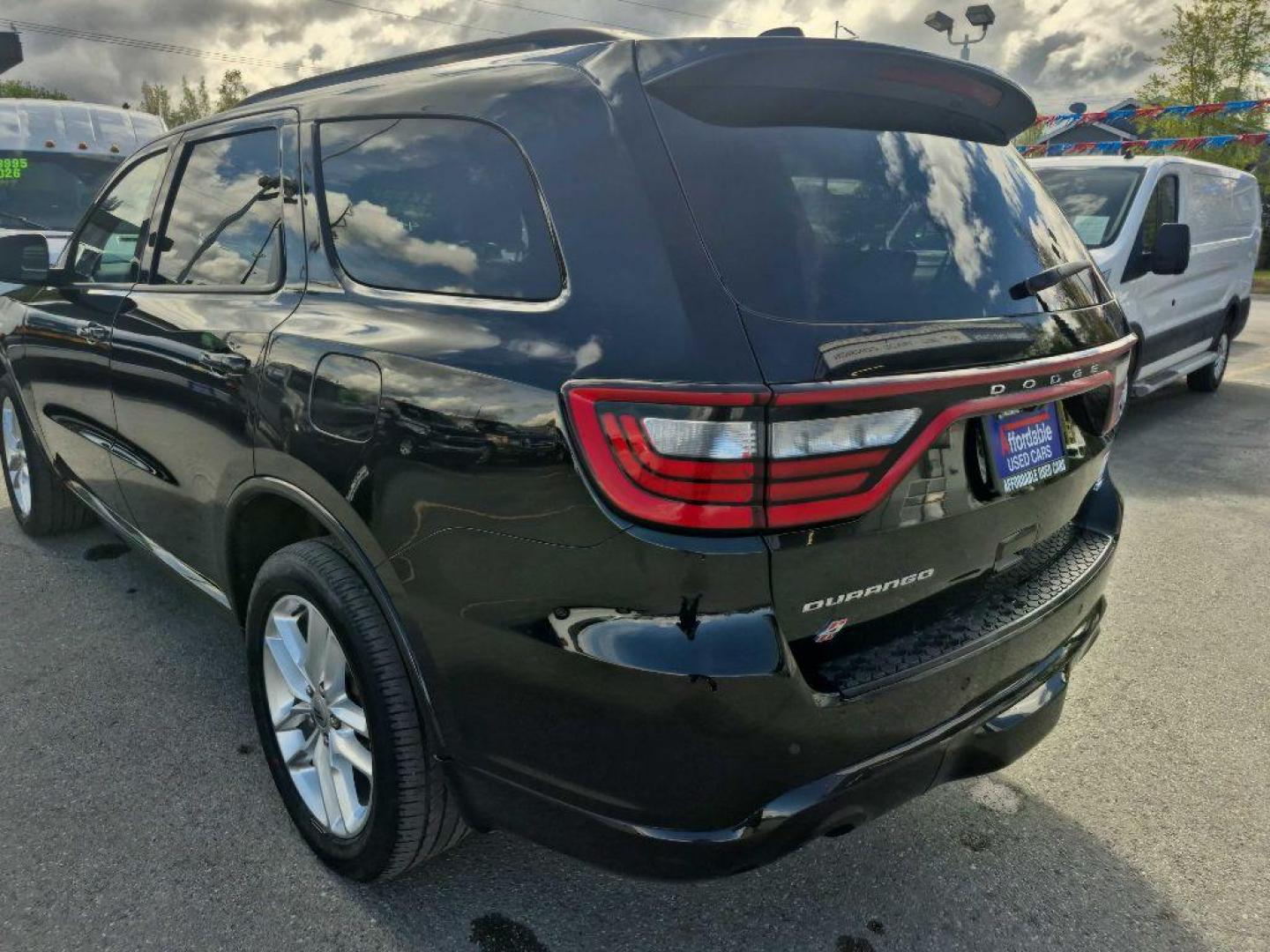 2024 BLACK DODGE DURANGO GT (1C4RDJDG9RC) with an 3.6L engine, Automatic transmission, located at 929 East 8th Ave, Anchorage, AK, 99501, (907) 274-2277, 61.214783, -149.866074 - Photo#2