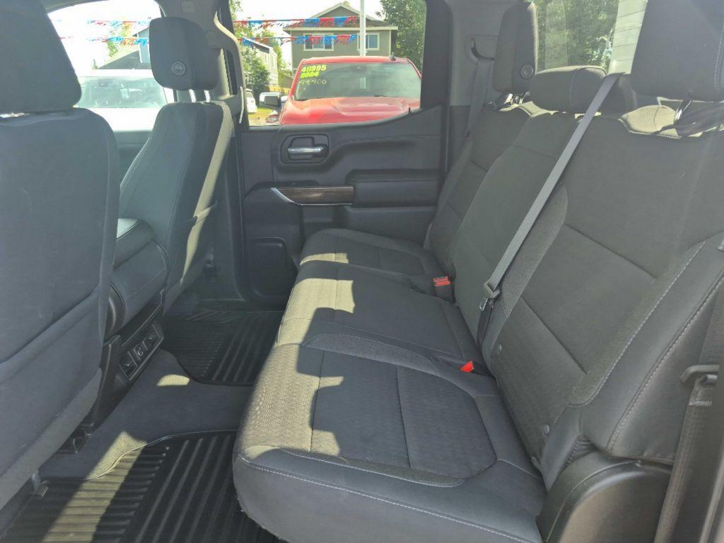 2019 BROWN GMC SIERRA 1500 SLE (1GTU9BED0KZ) with an 5.3L engine, Automatic transmission, located at 929 East 8th Ave, Anchorage, AK, 99501, (907) 274-2277, 61.214783, -149.866074- Photo#3