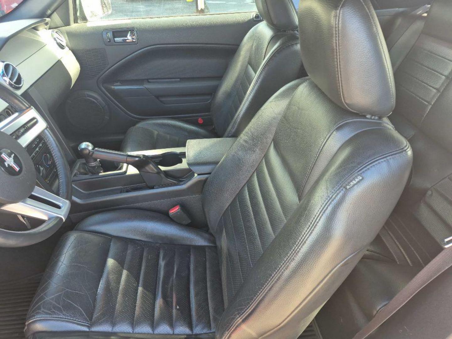 2006 RED FORD MUSTANG GT (1ZVHT85H665) with an 4.6L engine, Automatic transmission, located at 929 East 8th Ave, Anchorage, AK, 99501, (907) 274-2277, 61.214783, -149.866074 - Photo#3