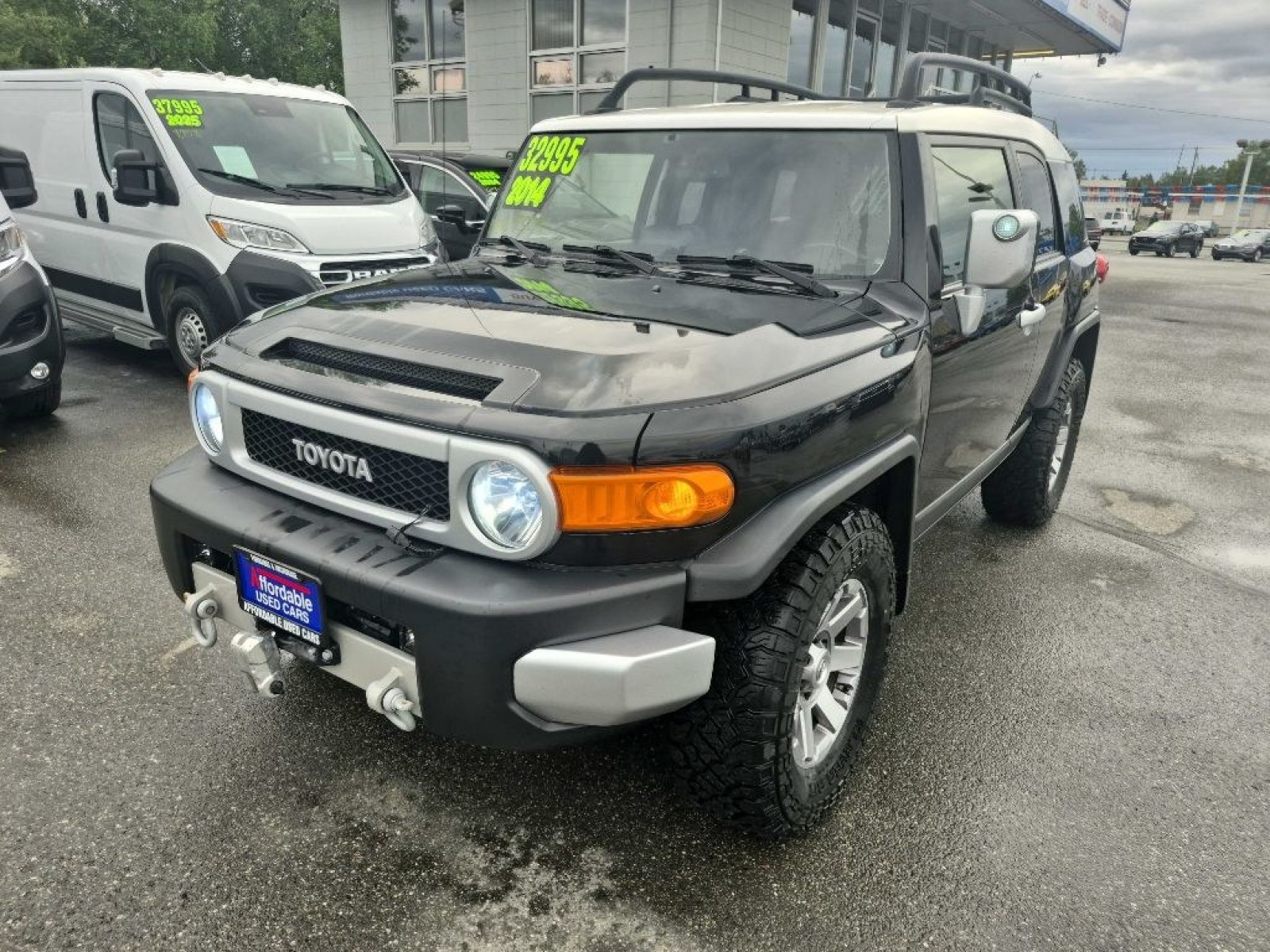 2014 BLACK TOYOTA FJ CRUISER (JTEBU4BF2EK) with an 4.0L engine, Automatic transmission, located at 929 East 8th Ave, Anchorage, AK, 99501, (907) 274-2277, 61.214783, -149.866074 - Photo#0