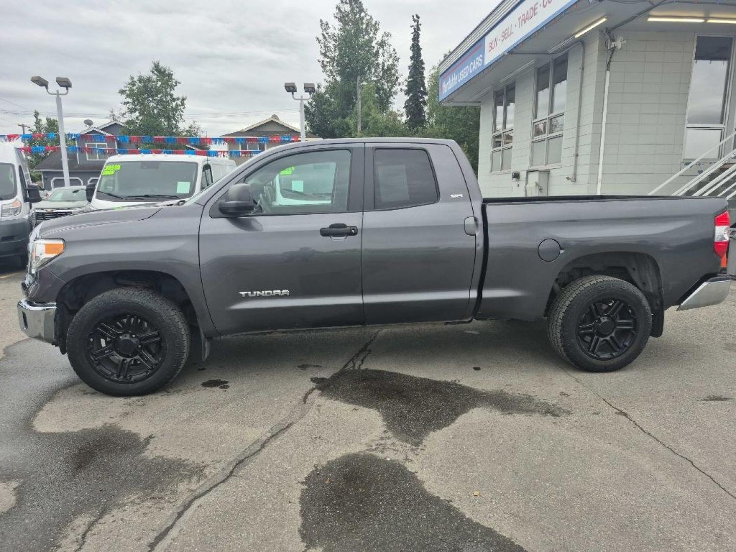 2014 GRAY TOYOTA TUNDRA DOUBLE CAB SR (5TFUY5F10EX) with an 5.7L engine, Automatic transmission, located at 929 East 8th Ave, Anchorage, AK, 99501, (907) 274-2277, 61.214783, -149.866074- Photo#1