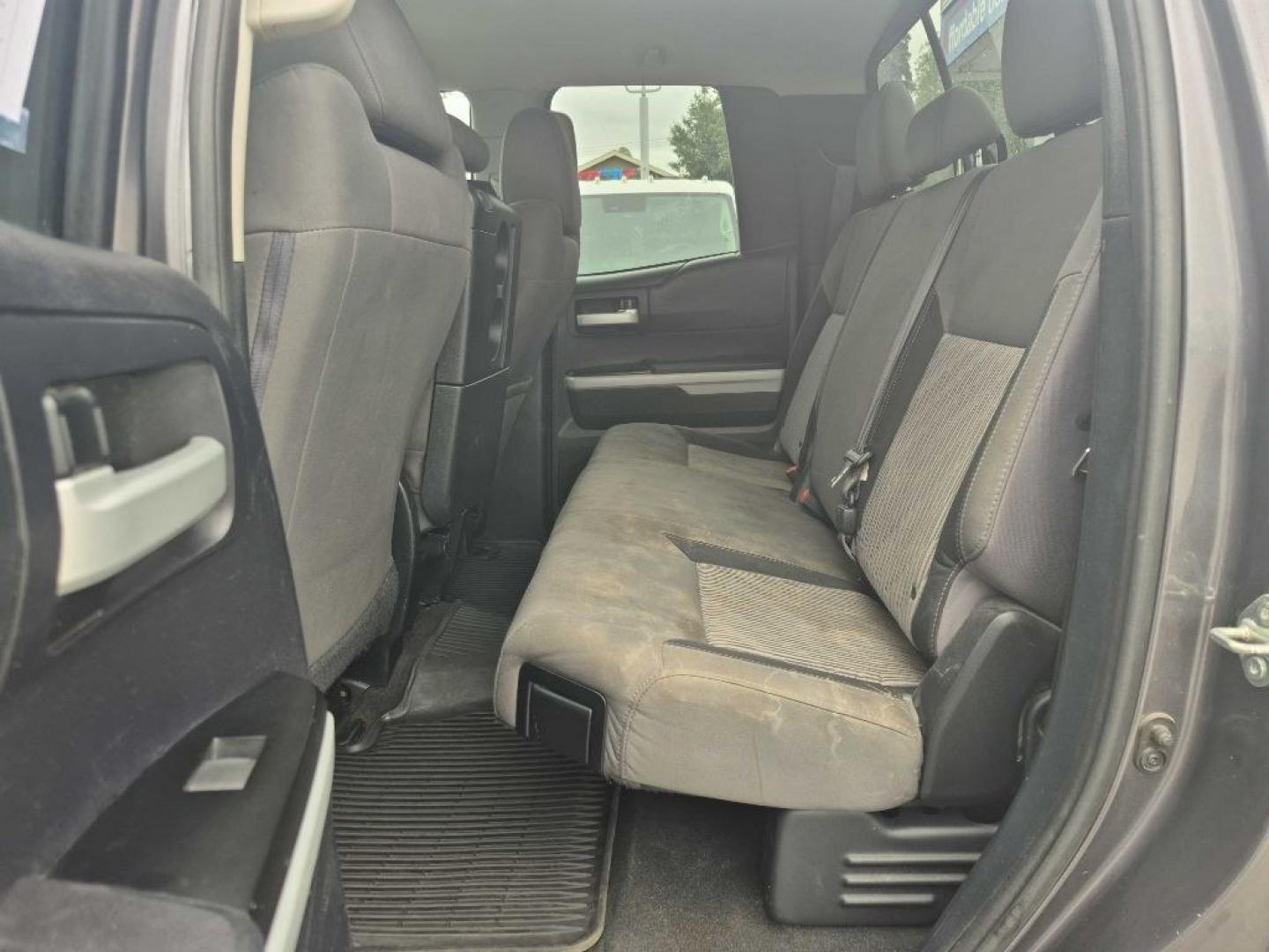 2014 GRAY TOYOTA TUNDRA DOUBLE CAB SR (5TFUY5F10EX) with an 5.7L engine, Automatic transmission, located at 929 East 8th Ave, Anchorage, AK, 99501, (907) 274-2277, 61.214783, -149.866074- Photo#3