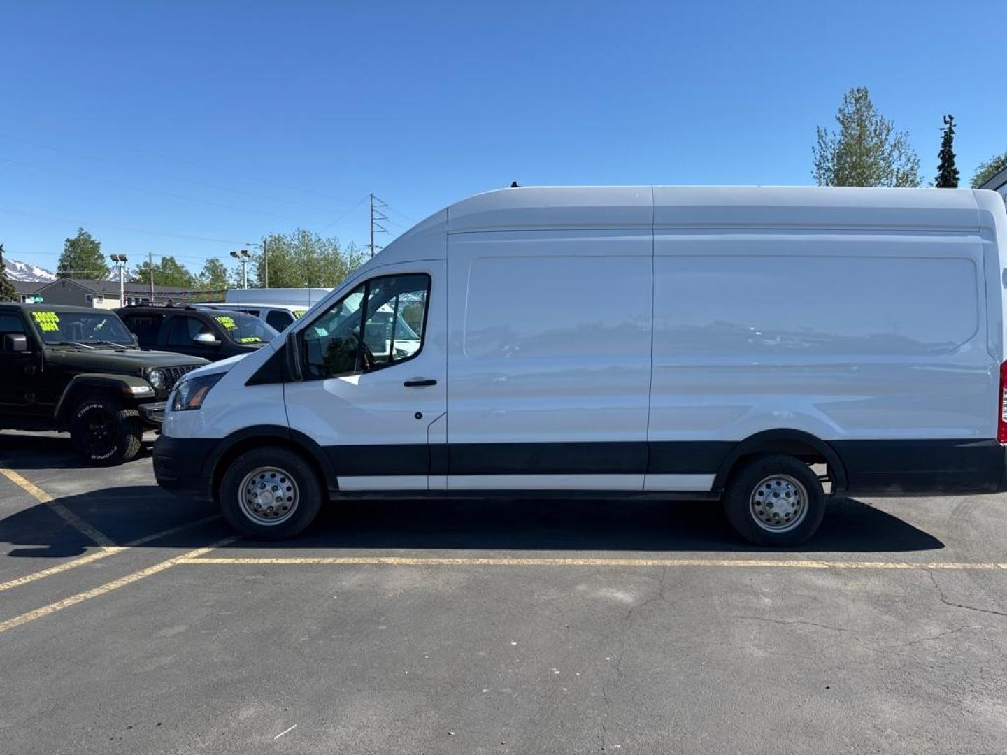 2022 WHITE FORD TRANSIT T-250 (1FTBR3U8XNK) with an 3.5L engine, Automatic transmission, located at 929 East 8th Ave, Anchorage, AK, 99501, (907) 274-2277, 61.214783, -149.866074 - Photo#1