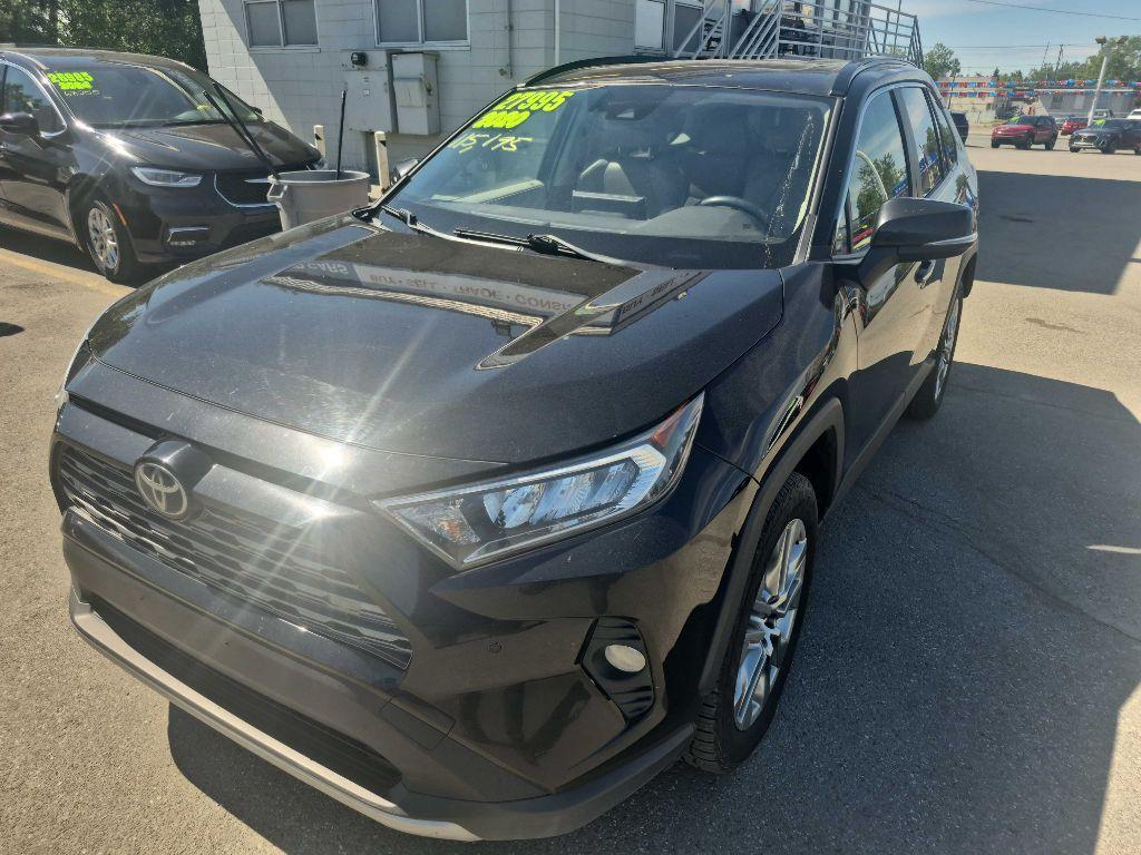 photo of 2020 TOYOTA RAV4 LIMITED