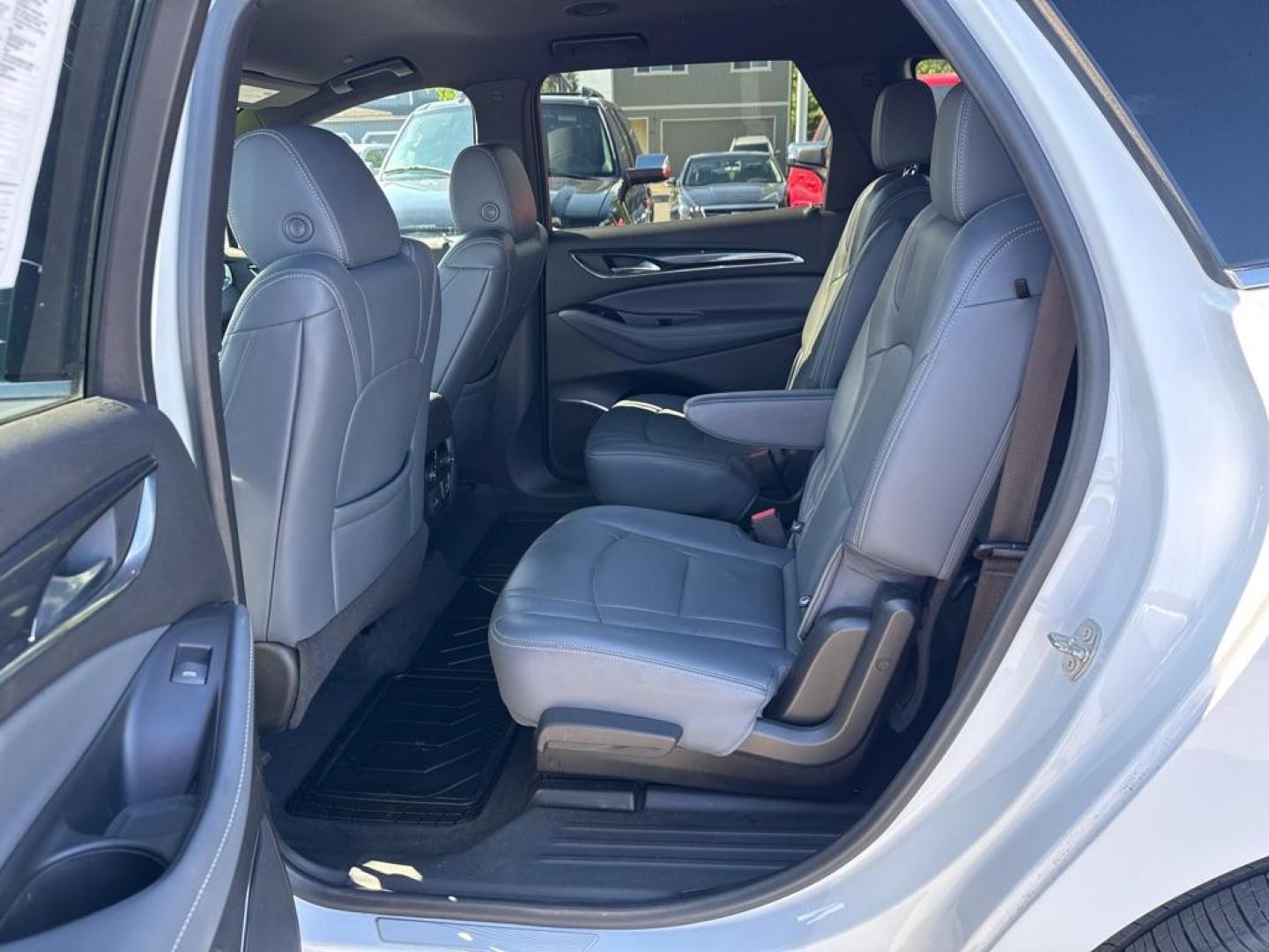2022 WHITE BUICK ENCLAVE PREMIUM (5GAEVBKW3NJ) with an 3.6L engine, Automatic transmission, located at 929 East 8th Ave, Anchorage, AK, 99501, (907) 274-2277, 61.214783, -149.866074 - Photo#2