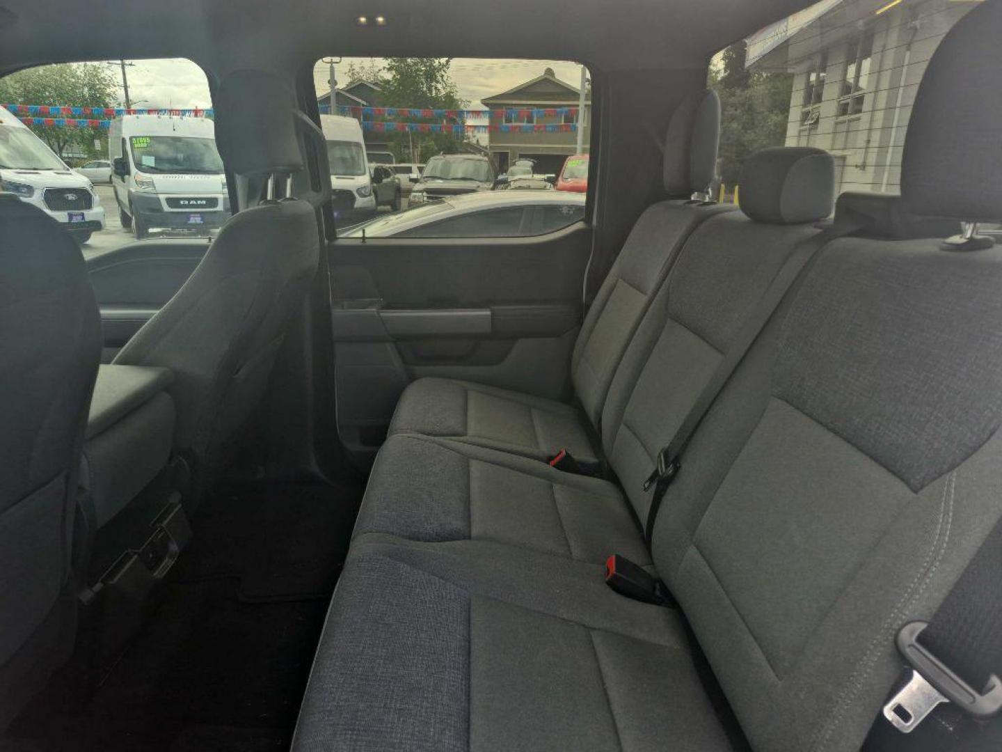 2025 WHITE FORD F150 XLT (1FTFW3L8XSK) with an 3.5L engine, Automatic transmission, located at 929 East 8th Ave, Anchorage, AK, 99501, (907) 274-2277, 61.214783, -149.866074 - Photo#3