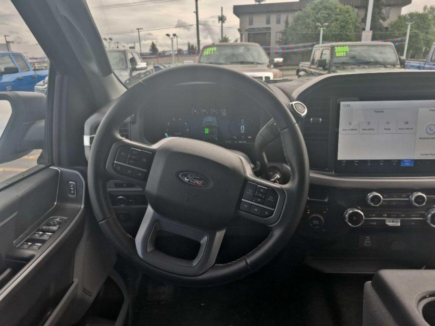 2025 WHITE FORD F150 XLT (1FTFW3L8XSK) with an 3.5L engine, Automatic transmission, located at 929 East 8th Ave, Anchorage, AK, 99501, (907) 274-2277, 61.214783, -149.866074 - Photo#4