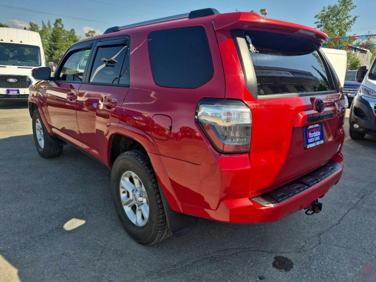 2021 RED TOYOTA 4RUNNER SR5/SR5 PREMIUM (JTENU5JR5M5) with an 4.0L engine, Automatic transmission, located at 929 East 8th Ave, Anchorage, AK, 99501, (907) 274-2277, 61.214783, -149.866074 - Photo#2