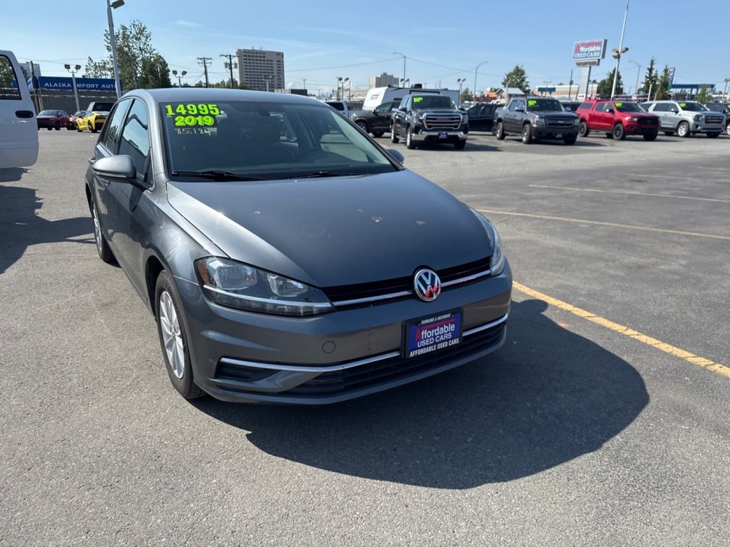 2019 GRAY VOLKSWAGEN GOLF S (3VWG57AU1KM) with an 1.4L engine, Automatic transmission, located at 929 East 8th Ave, Anchorage, AK, 99501, (907) 274-2277, 61.214783, -149.866074- Photo#0