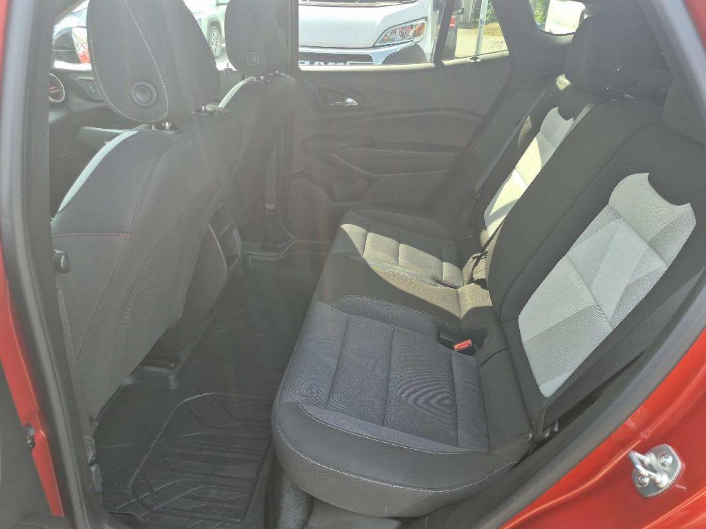 2024 ORANGE CHEVROLET TRAX 1RS (KL77LGE29RC) with an 1.2L engine, Automatic transmission, located at 929 East 8th Ave, Anchorage, AK, 99501, (907) 274-2277, 61.214783, -149.866074- Photo#3