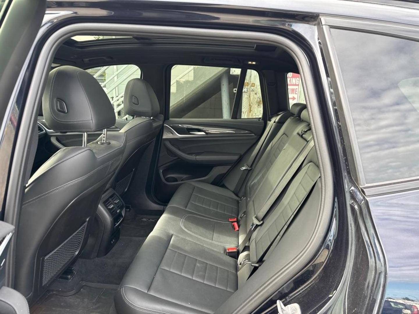 2021 BLACK BMW X3 XDRIVEM40I (5UXTY9C01M9) with an 3.0L engine, Automatic transmission, located at 929 East 8th Ave, Anchorage, AK, 99501, (907) 274-2277, 61.214783, -149.866074 - Photo#2