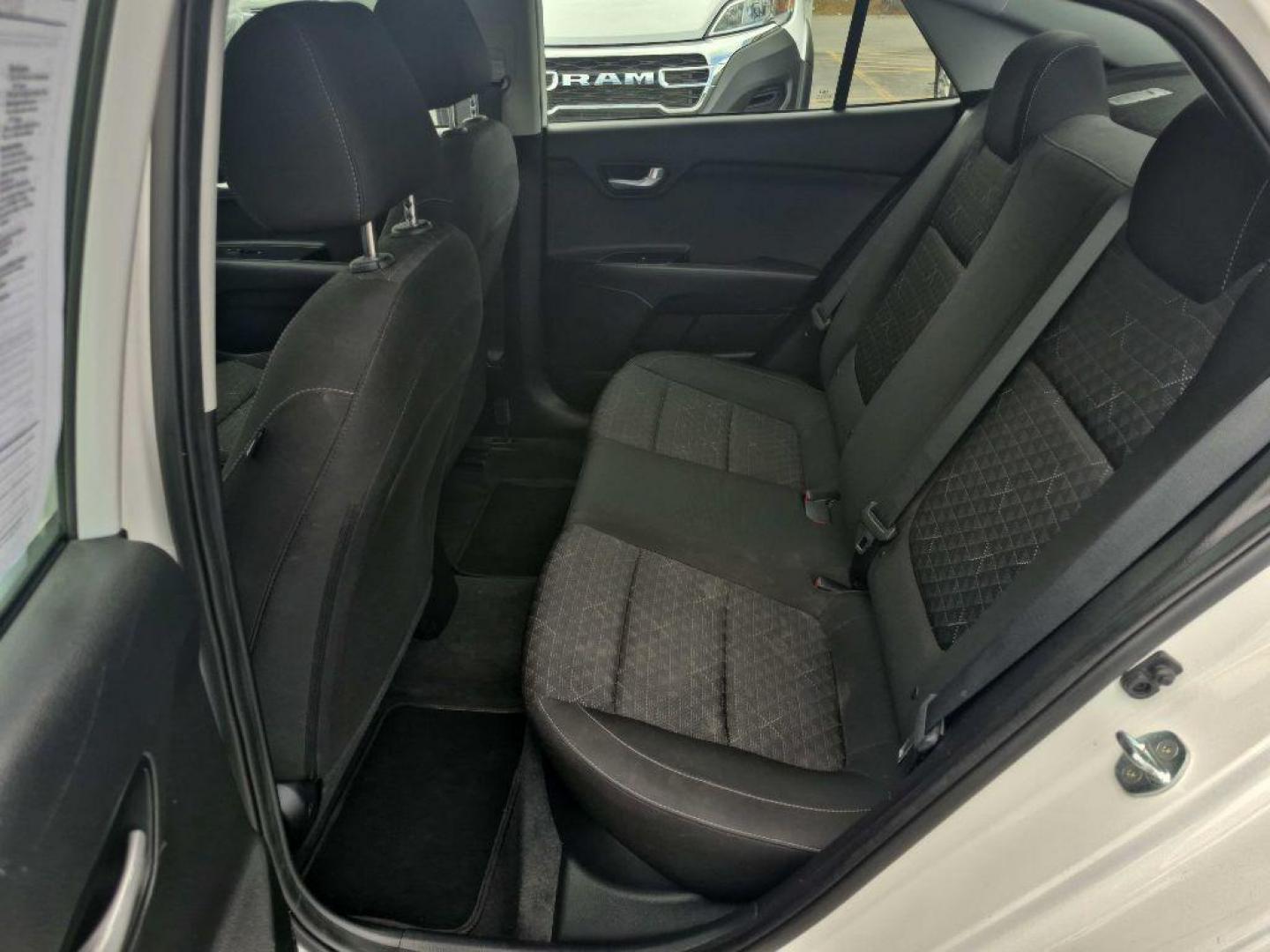2022 WHITE KIA RIO LX (3KPA24ADXNE) with an 1.6L engine, Continuously Variable transmission, located at 929 East 8th Ave, Anchorage, AK, 99501, (907) 274-2277, 61.214783, -149.866074 - Photo#3