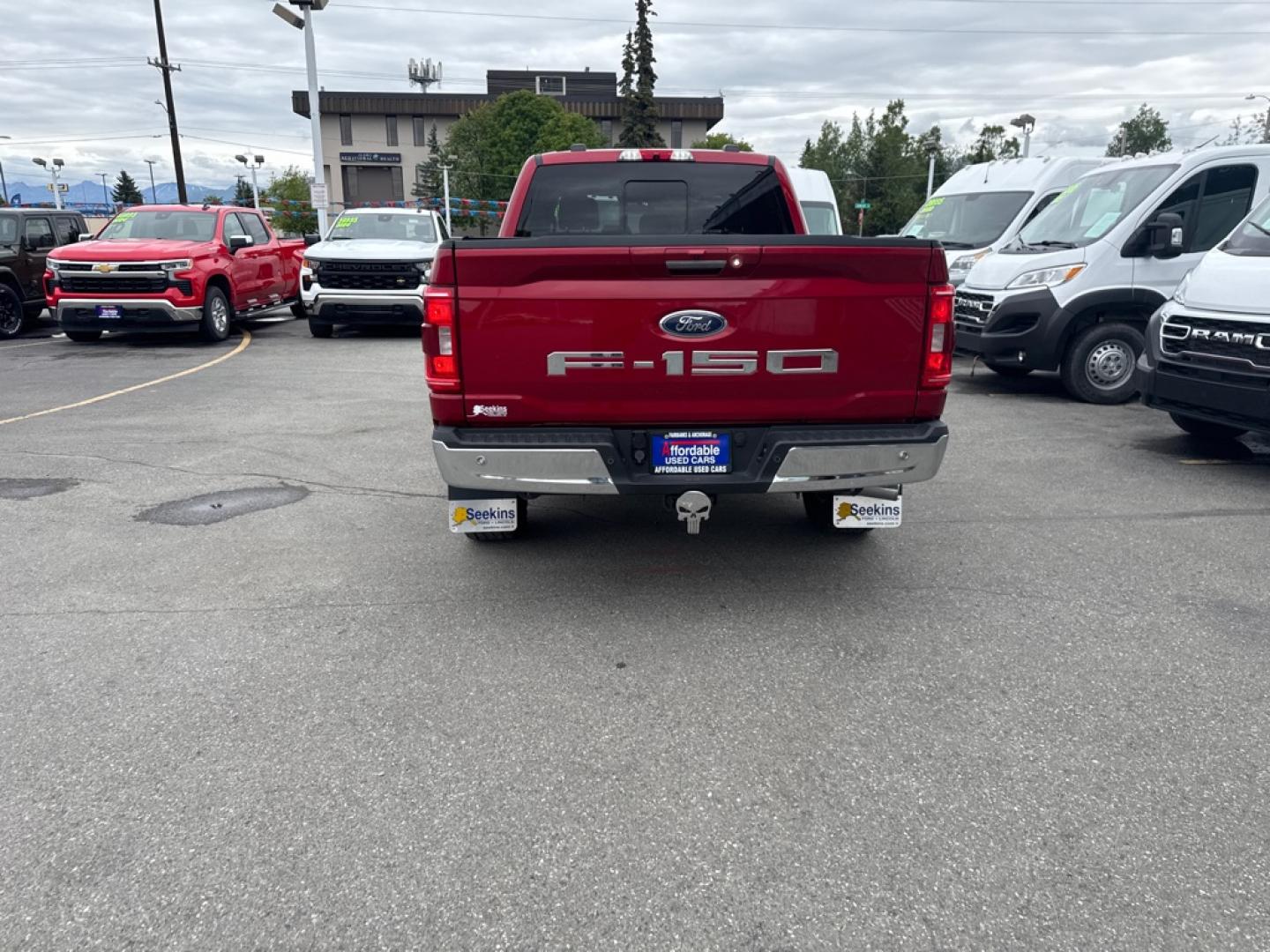 2022 RED FORD F150 SUPERCREW (1FTFW1E57NK) with an 5.0L engine, Automatic transmission, located at 929 East 8th Ave, Anchorage, AK, 99501, (907) 274-2277, 61.214783, -149.866074- Photo#4
