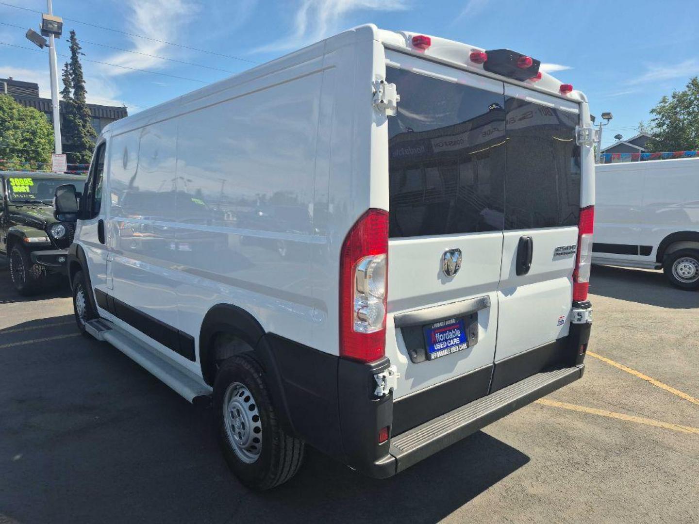 2025 WHITE RAM PROMASTER 2500 2500 STANDARD (3C6LRVVG7SE) with an 3.6L engine, Automatic transmission, located at 929 East 8th Ave, Anchorage, AK, 99501, (907) 274-2277, 61.214783, -149.866074 - Photo#2