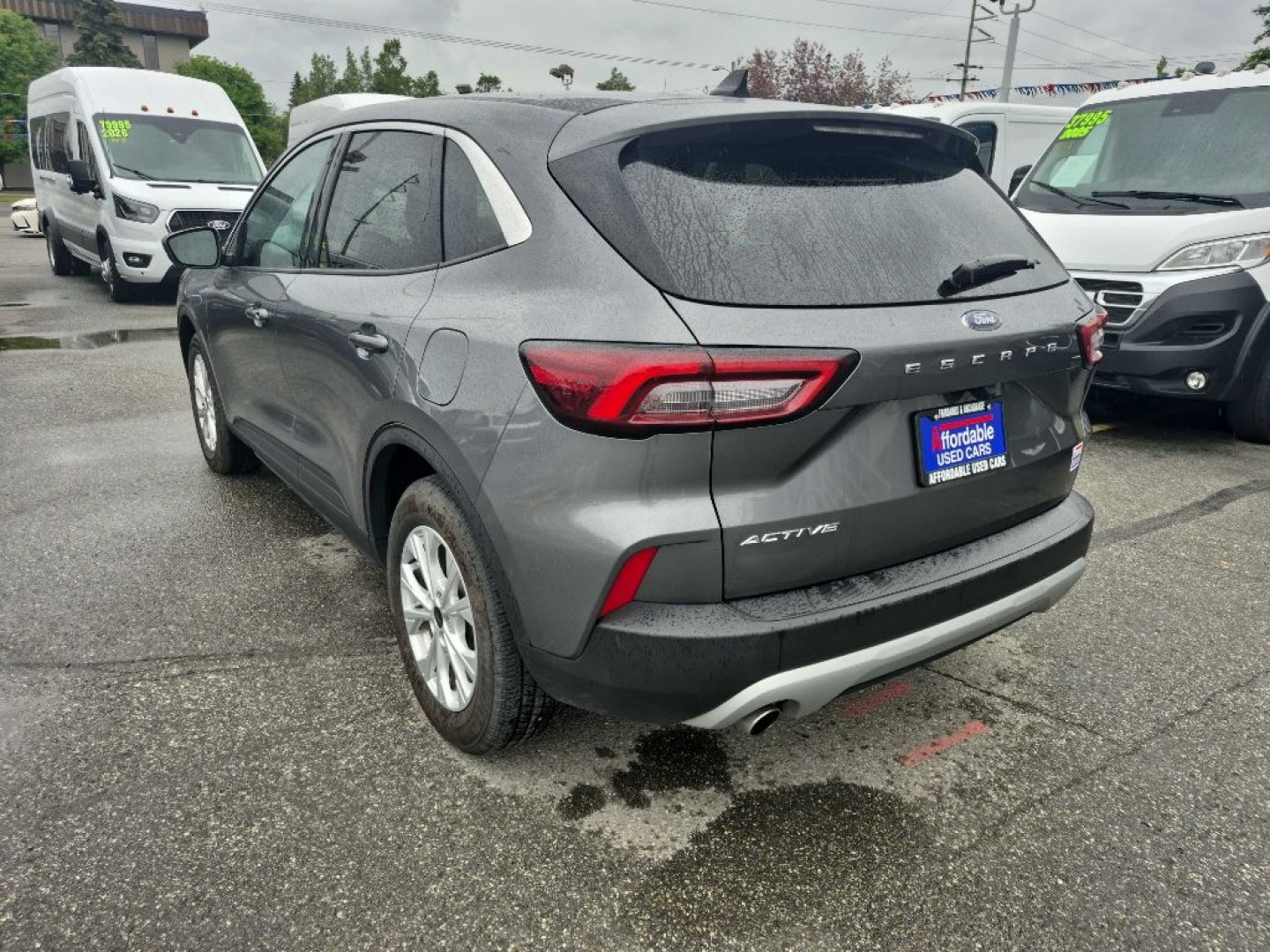 2024 GRAY FORD ESCAPE ACTIVE (1FMCU0GN9RU) with an 1.5L engine, Automatic transmission, located at 929 East 8th Ave, Anchorage, AK, 99501, (907) 274-2277, 61.214783, -149.866074- Photo#2