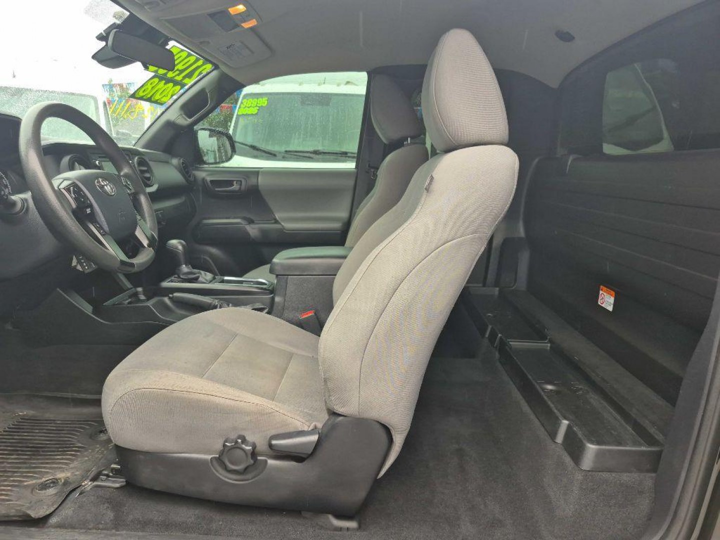 2018 BLACK TOYOTA TACOMA ACCESS CAB (5TFSX5EN7JX) with an 2.7L engine, Automatic transmission, located at 929 East 8th Ave, Anchorage, AK, 99501, (907) 274-2277, 61.214783, -149.866074- Photo#3