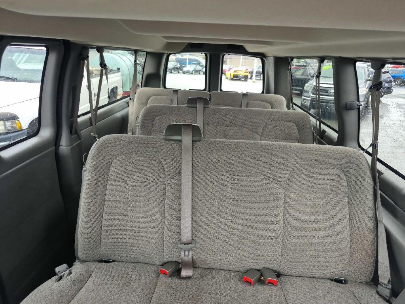 2025 WHITE GMC SAVANA G3500 LT (1GJZ7PF75S1) with an 6.6L engine, Automatic transmission, located at 929 East 8th Ave, Anchorage, AK, 99501, (907) 274-2277, 61.214783, -149.866074 - Photo#3