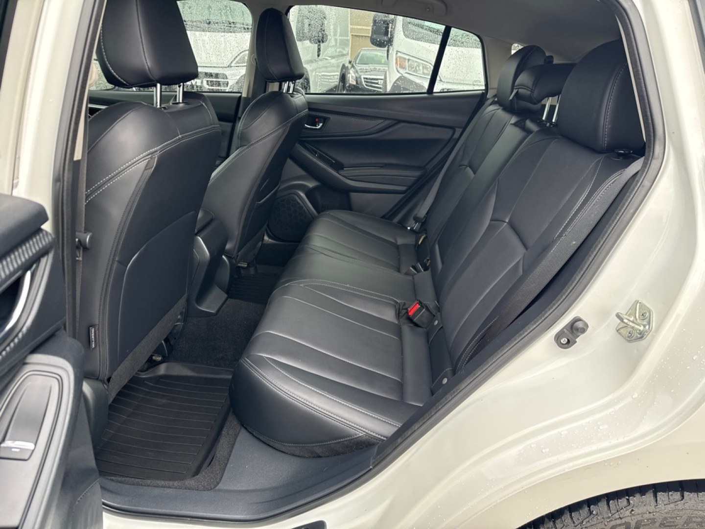 2021 WHITE SUBARU IMPREZA LIMITED (4S3GTAT67M3) with an 2.0L engine, Continuously Variable transmission, located at 929 East 8th Ave, Anchorage, AK, 99501, (907) 274-2277, 61.214783, -149.866074- Photo#2